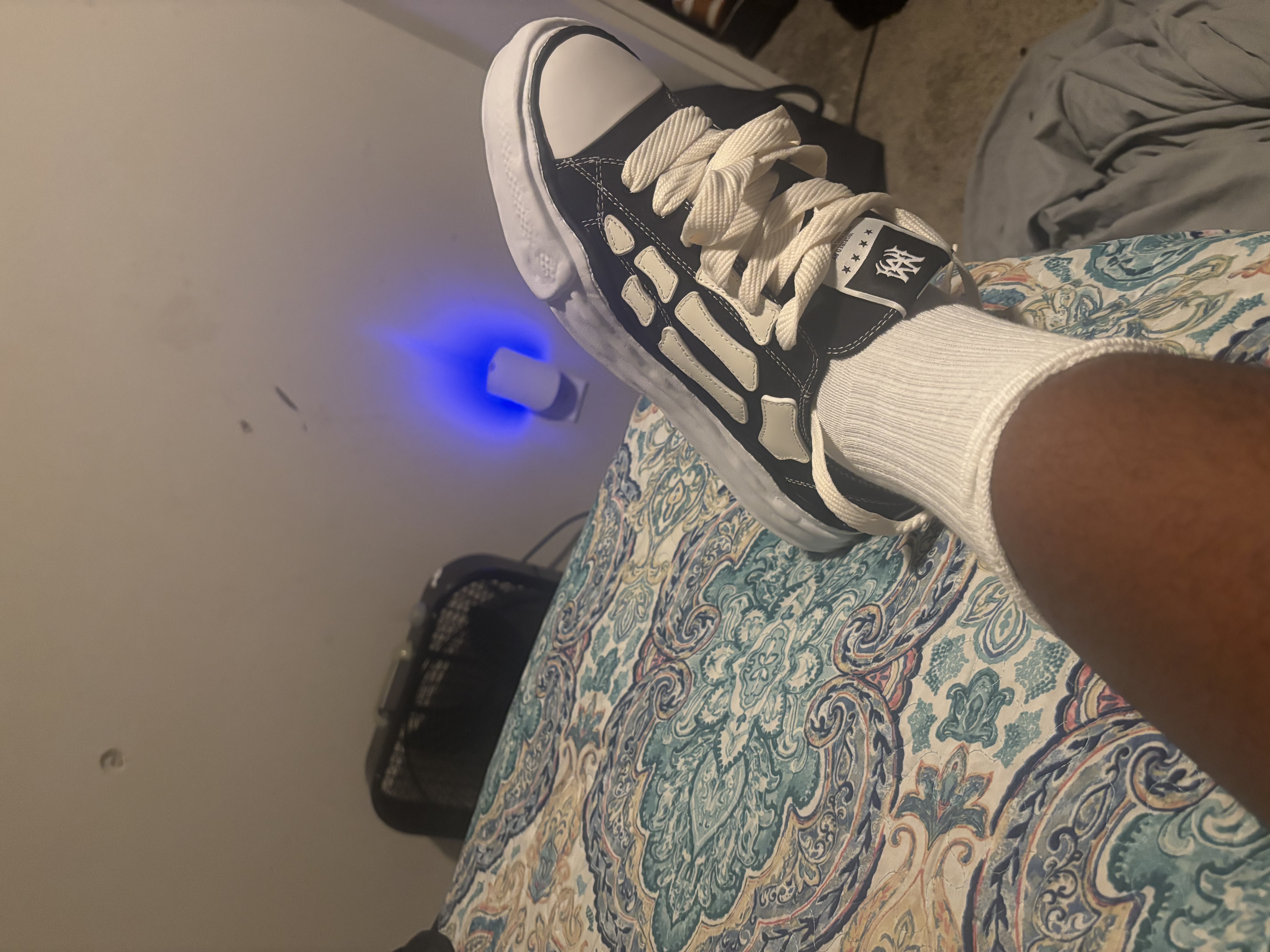 MIHARA YASUHIRO White And Black Bones NO.728 review ballmane 01