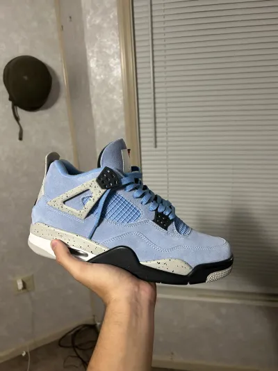 UCOO Batch Air Jordan 4 Retro University Blue CT8527-400 review Cam 00