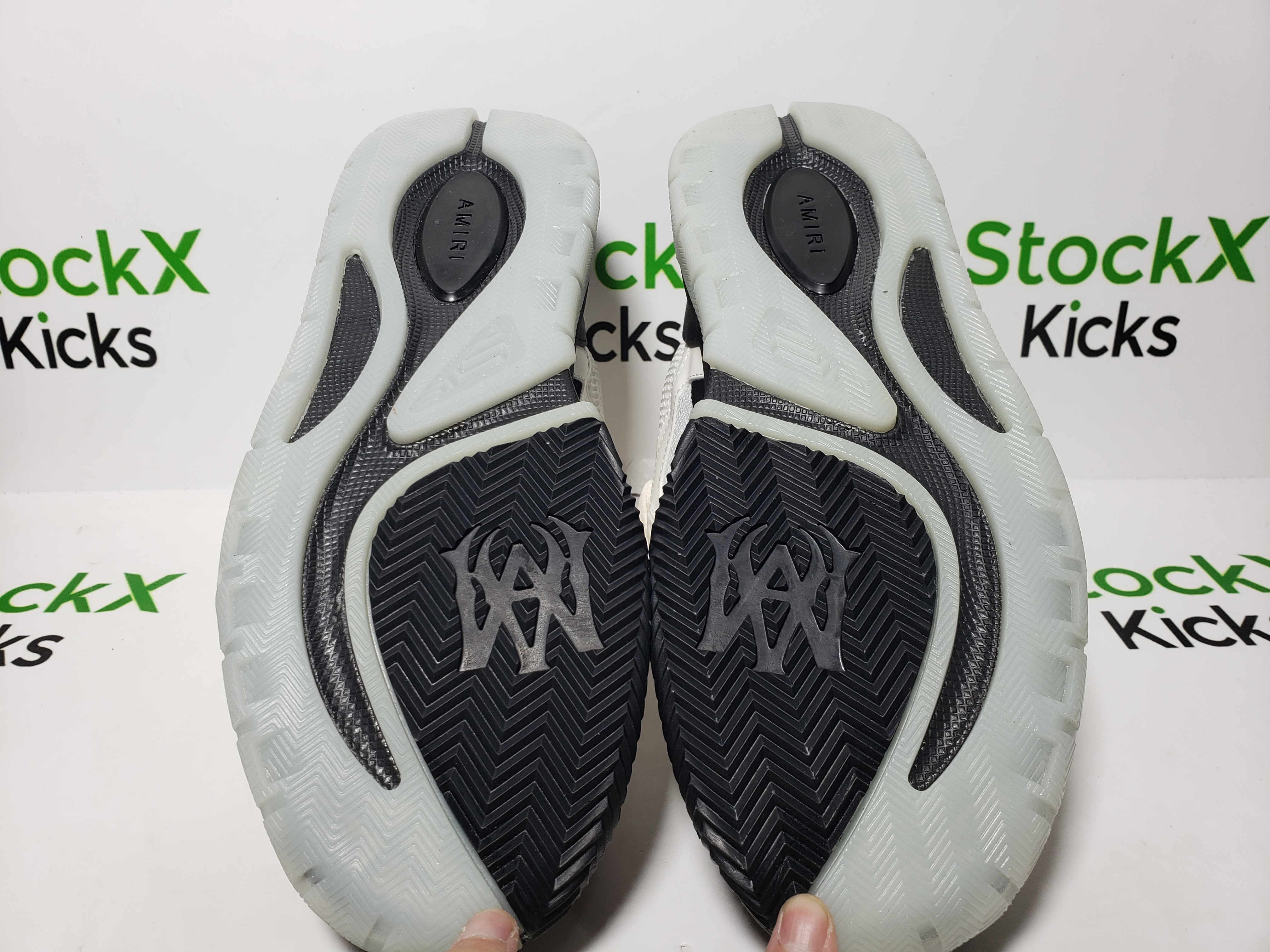 Amiri MA-1 Sneakers Panda White Black review stockxkicks 04