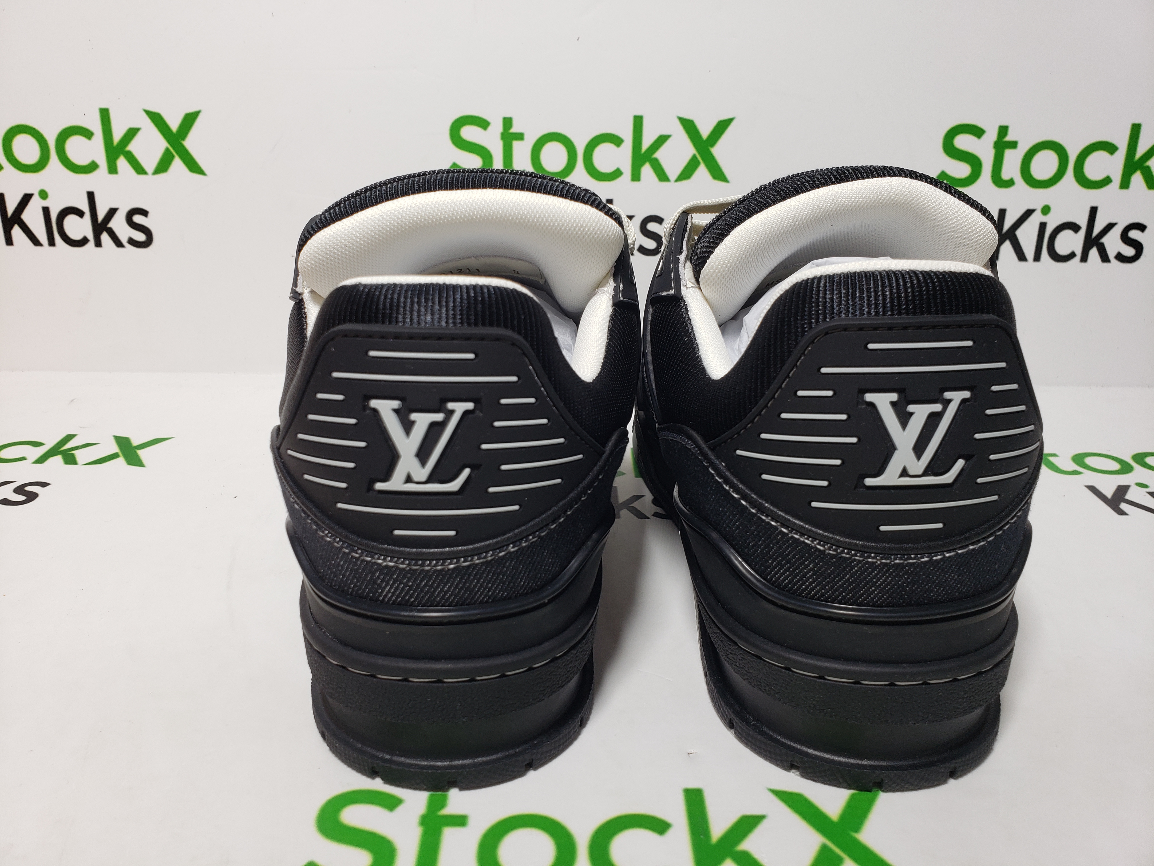 Louis Vuitton Trainer Sneaker New All Black Denim 1AHSZE review stockxkicks 02