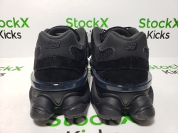 New Balance 9060 Triple Black U9060BPM review stockxkicks 03