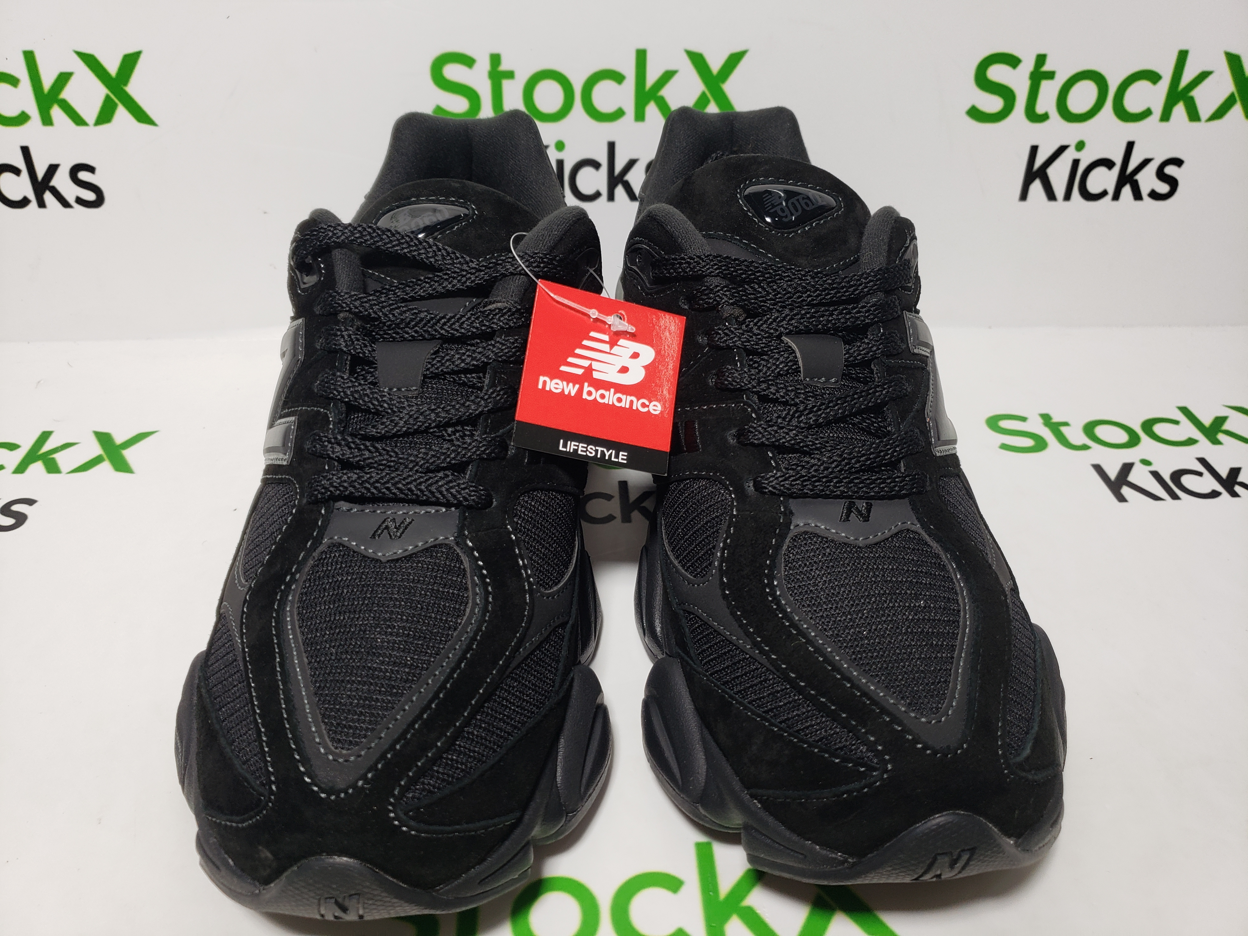 New Balance 9060 Triple Black U9060BPM review stockxkicks 01