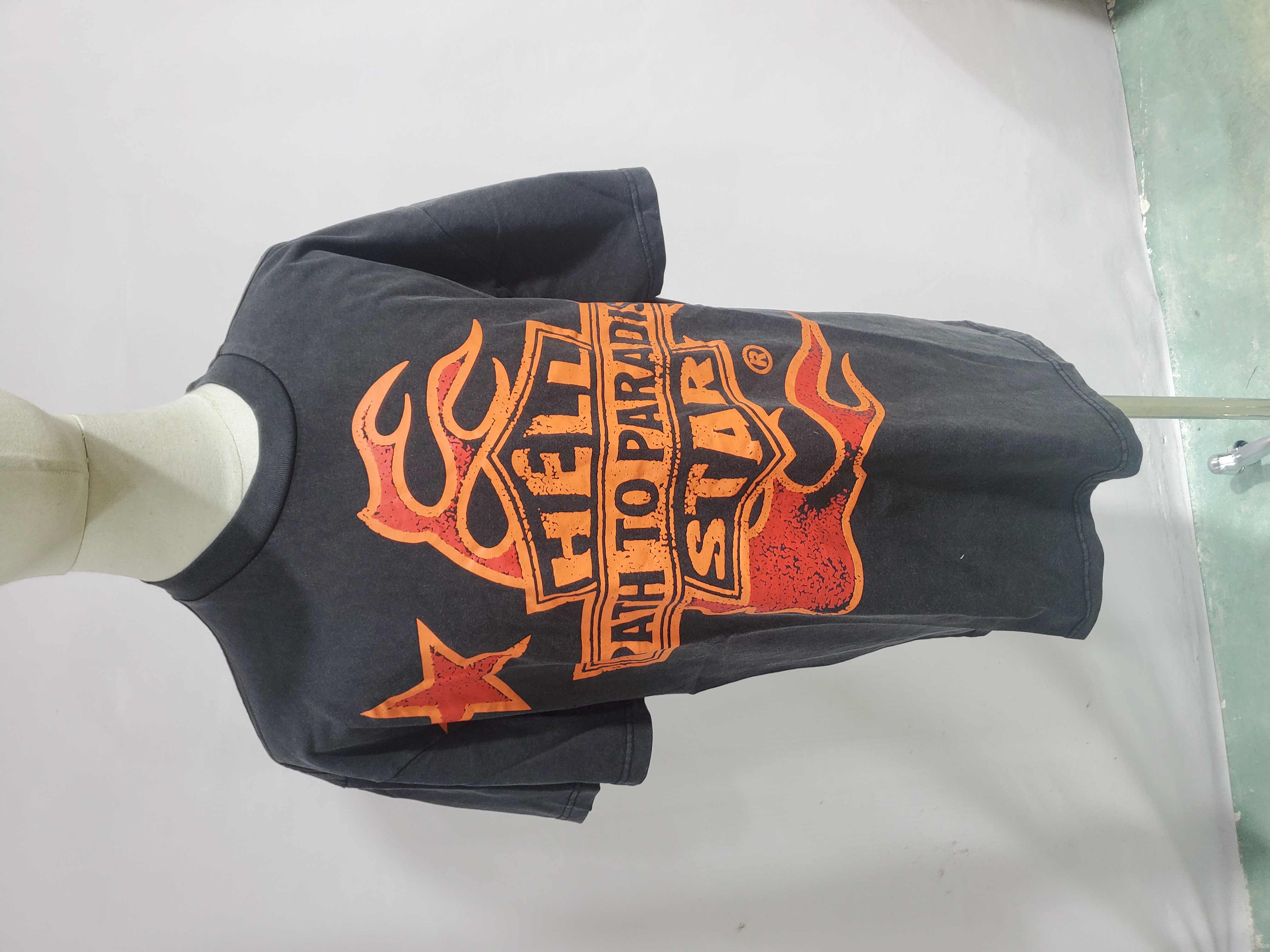 Hellstar T-shirt 600 review stockxkicks 01