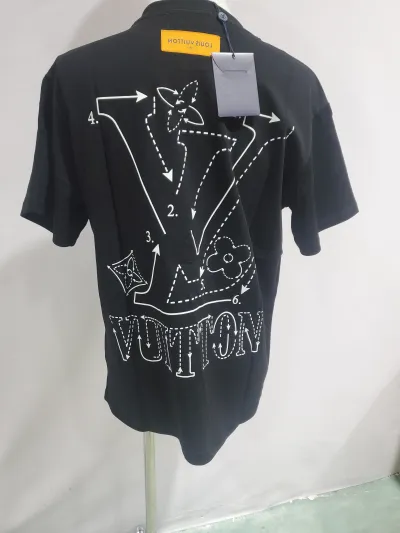Louis Vuitton T-Shirt 204851 review stockxkicks order QC photos 02