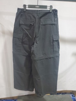 Balenciaga Removable Cargo Pants Black CK WH3902024027 review stockxkicks 02