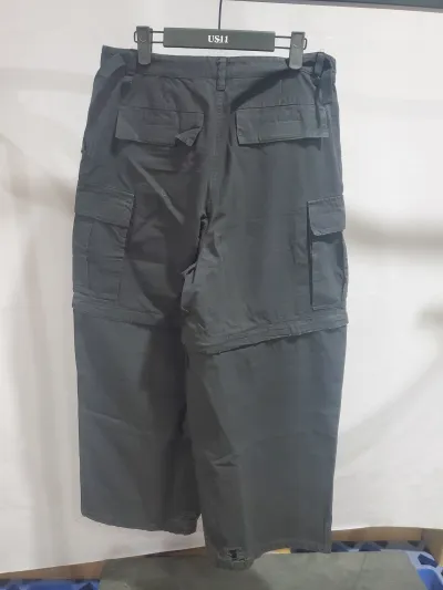 Balenciaga Removable Cargo Pants Black CK WH3902024027 review stockxkicks 01