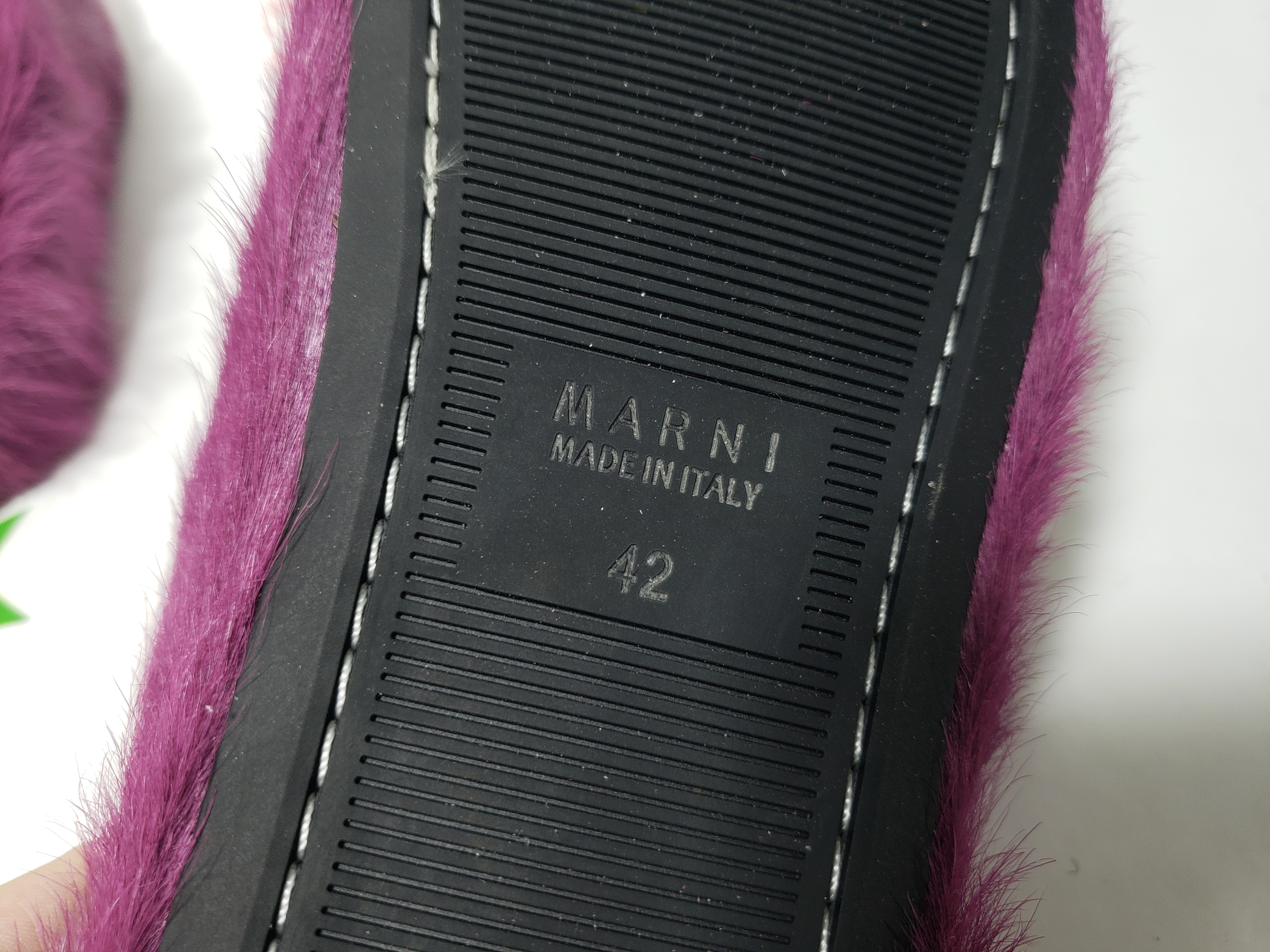 Marni Long-hair Calfskin Wine Red SBMS004601P412200C68 review stockxkicks 03