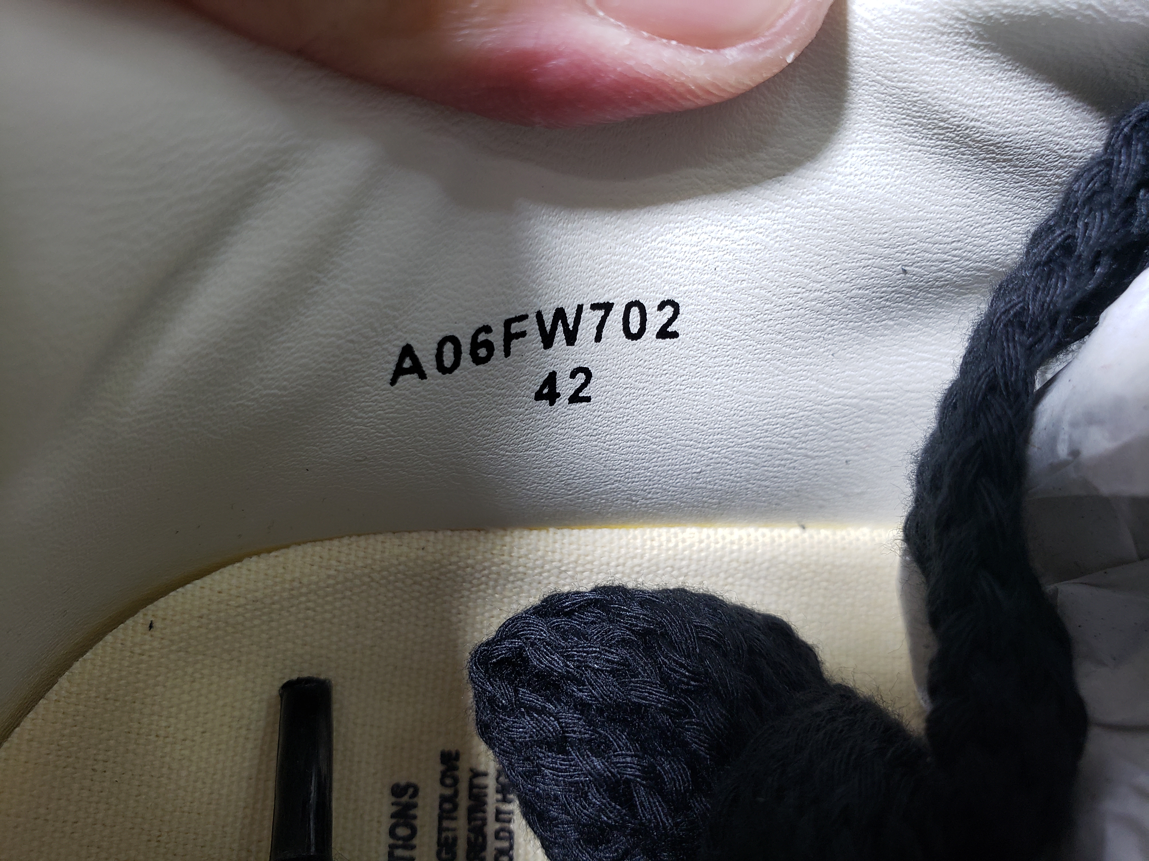 Maison MIHARA YASUHIRO White And Black And White Gold NO.701 review stockxkicks 03