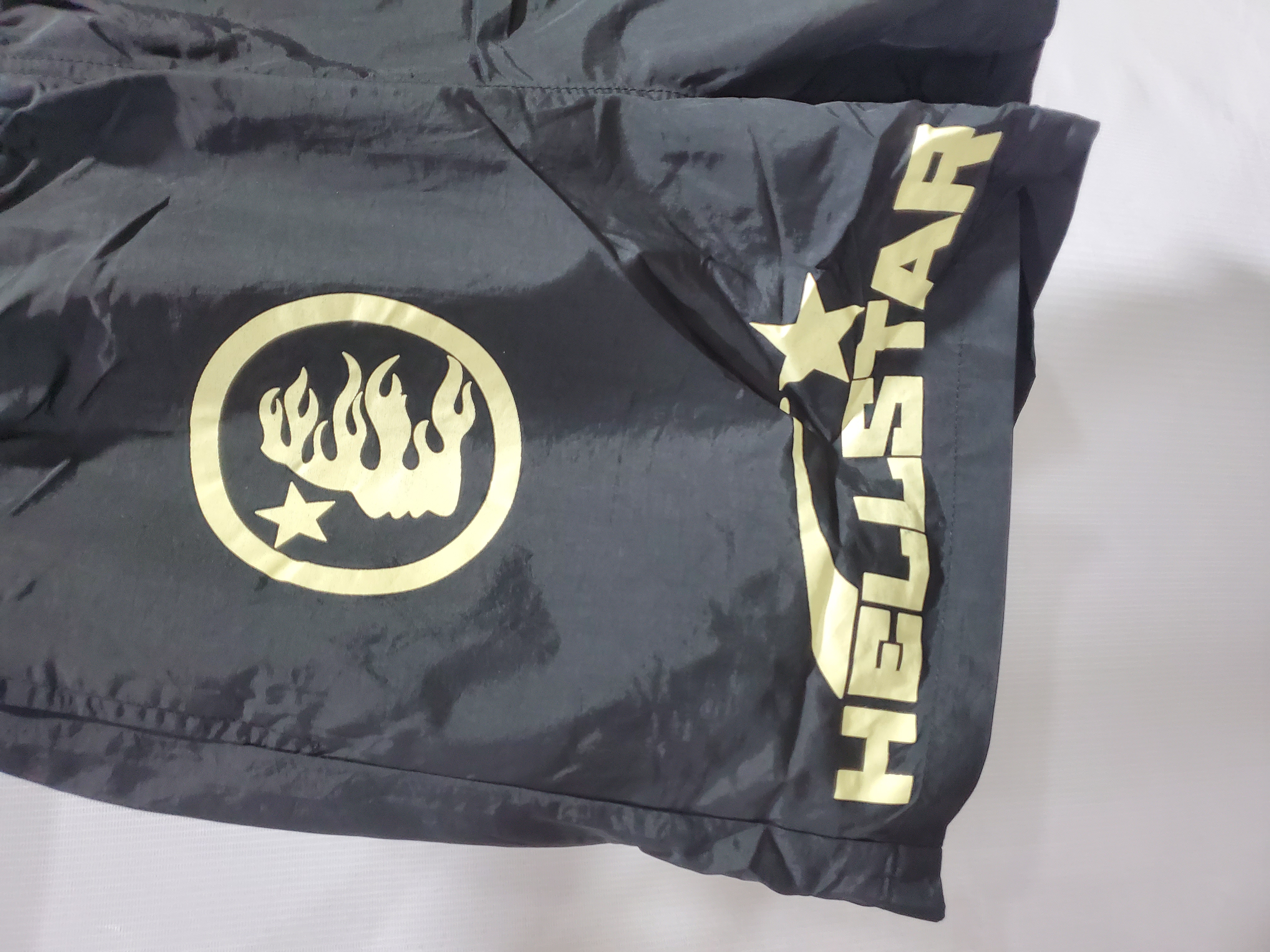 Hellstar Shorts 709-0302 review stockxkicks 01