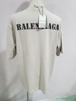 Balenciaga Unisex Stencil Type Medium-fit T-shirt in Vintage-jersey review stockxkicks 03