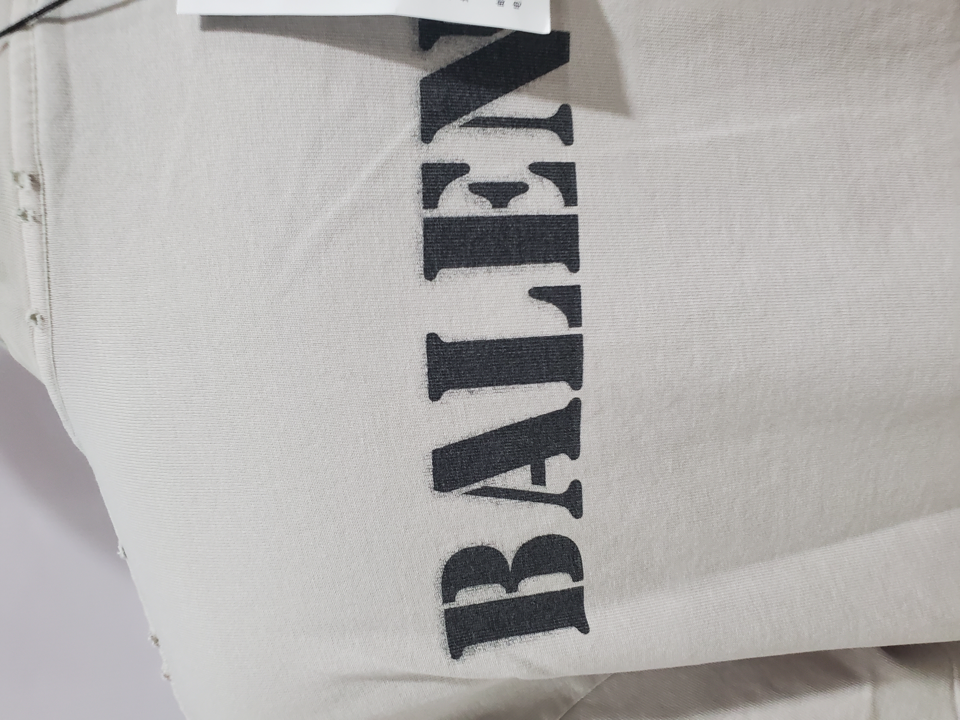 Balenciaga Unisex Stencil Type Medium-fit T-shirt in Vintage-jersey review stockxkicks 03