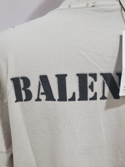Balenciaga Unisex Stencil Type Medium-fit T-shirt in Vintage-jersey review stockxkicks 04