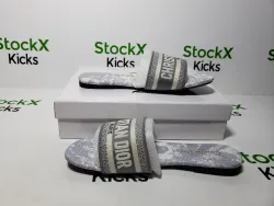 DIOR Classic Dway Slide Rose Grey review stockxkicks 03