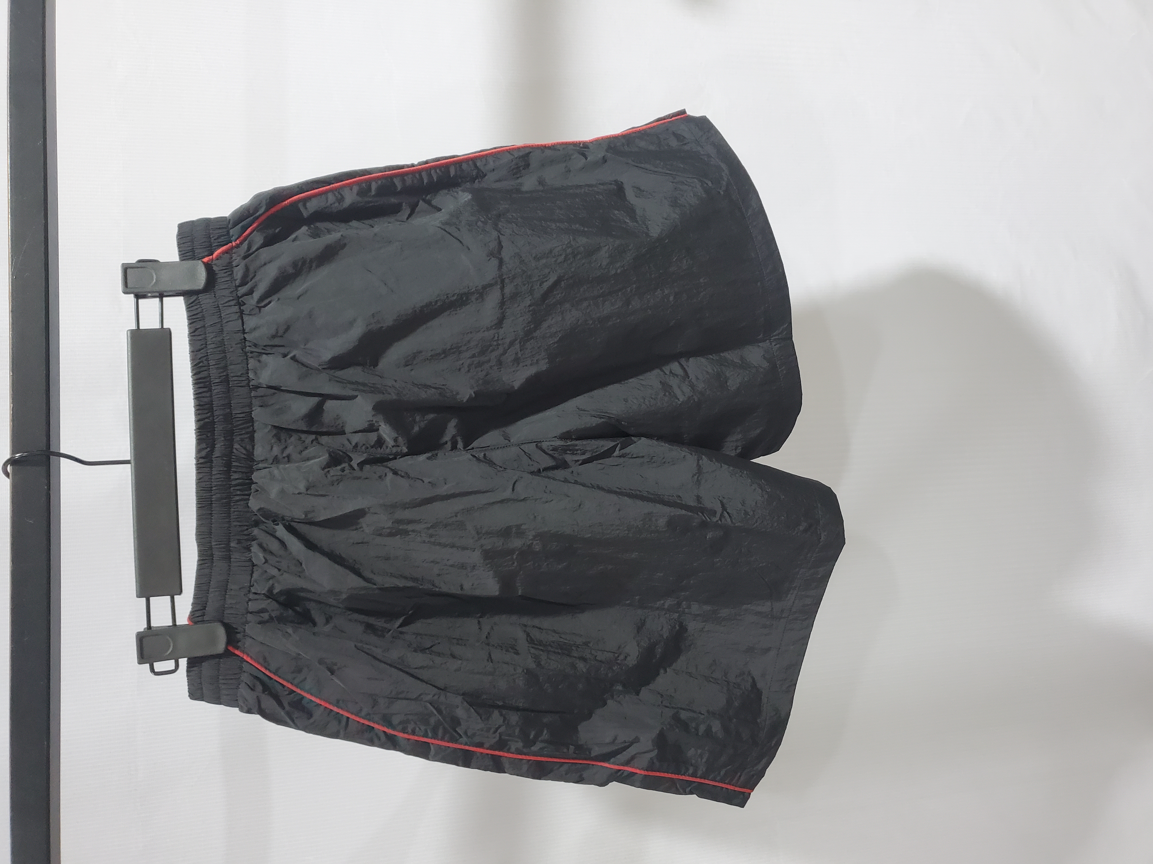 Balenciaga Nylon Shorts for Men 814568 TRO321000 review stockxkicks 00