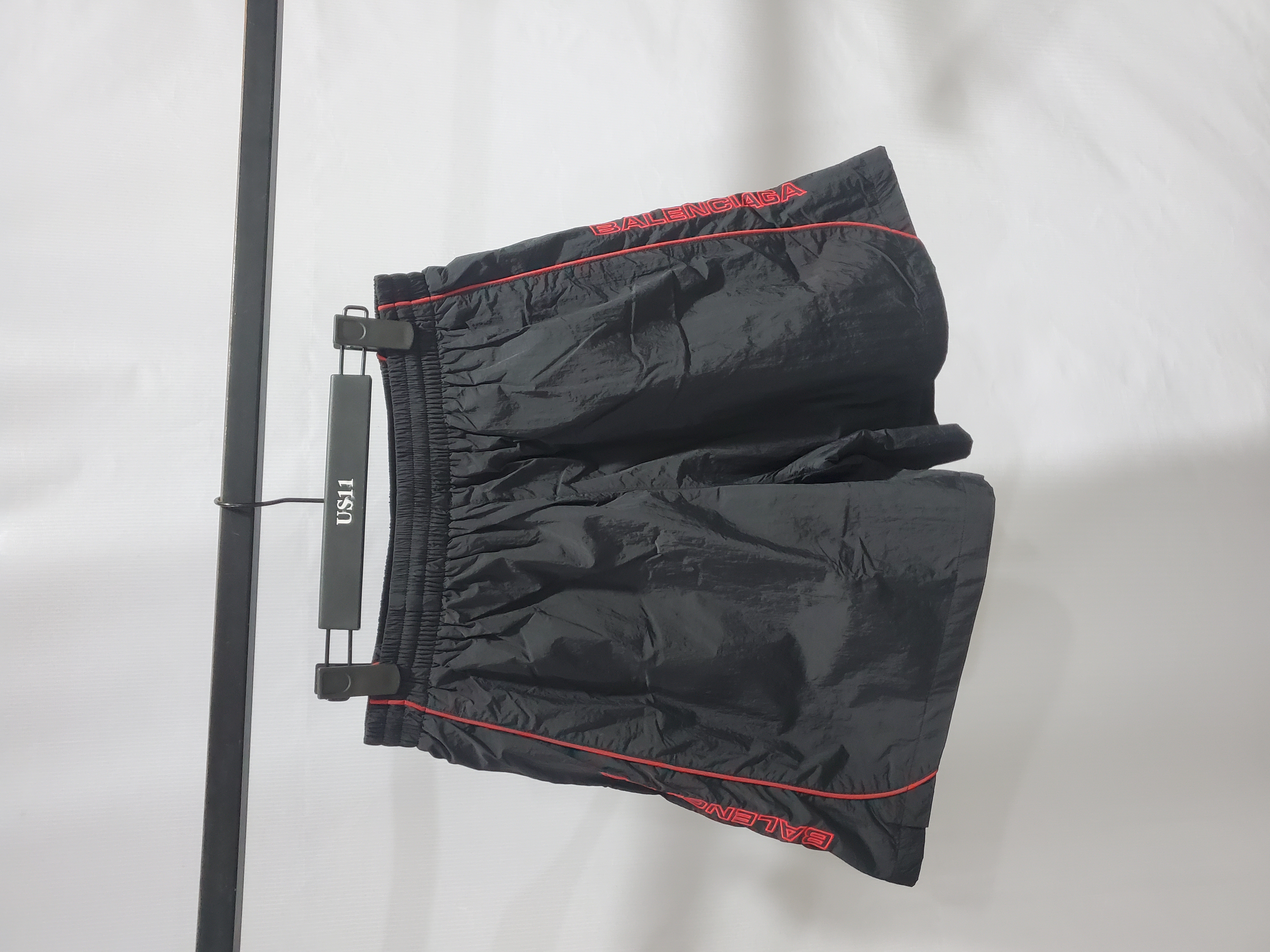 Balenciaga Nylon Shorts for Men 814568 TRO321000 review stockxkicks 04