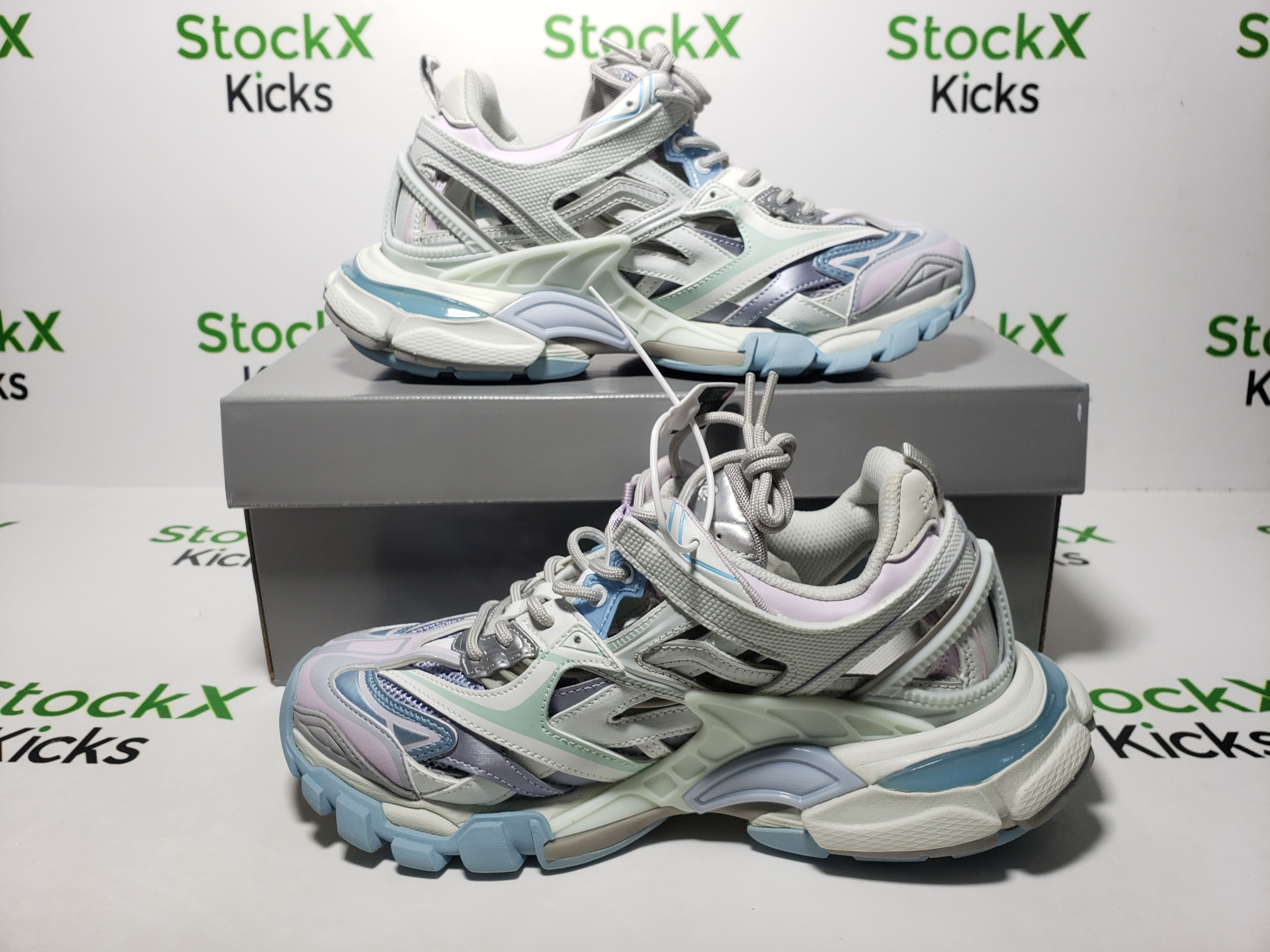 Balenciaga Track 2 Sneaker White Light Blue 568615 W2GN3 9045 review stockxkicks 06