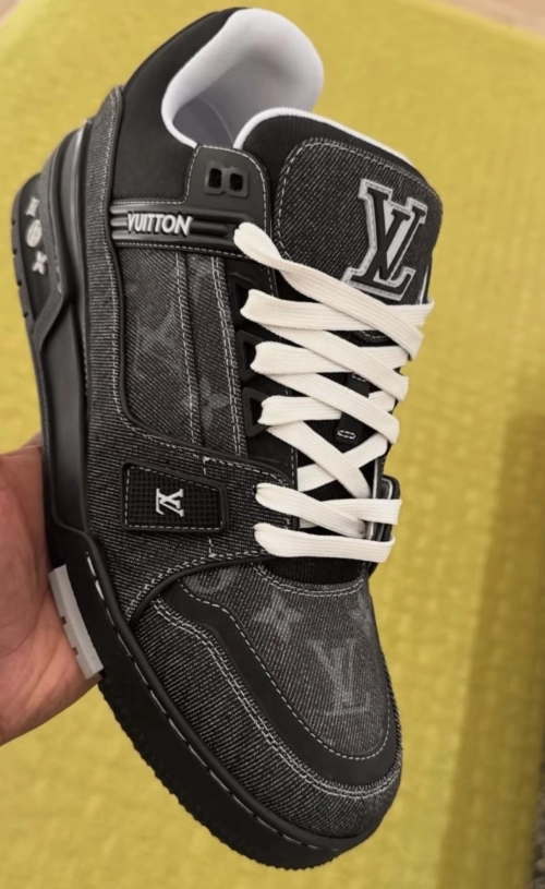 Louis Vuitton Trainer Sneaker New All Black Denim 1AHSZE review 