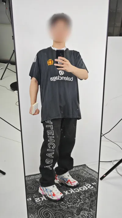 Balenciaga Side Logo Letter Embroidery Single-Breasted Jeans review stockxkicks