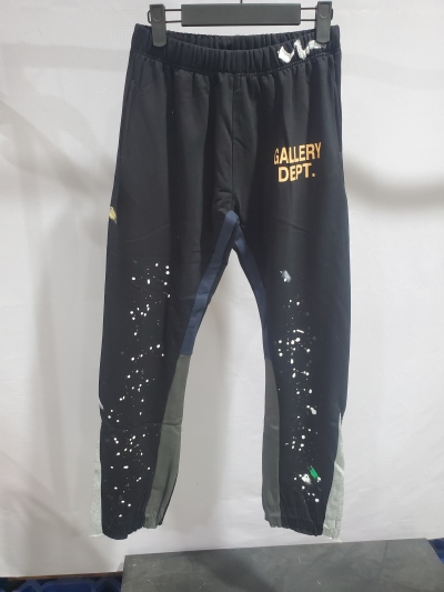 Gallery Dept. Painted Flare Sweat Pants Washed Black review Stockxkicks 01