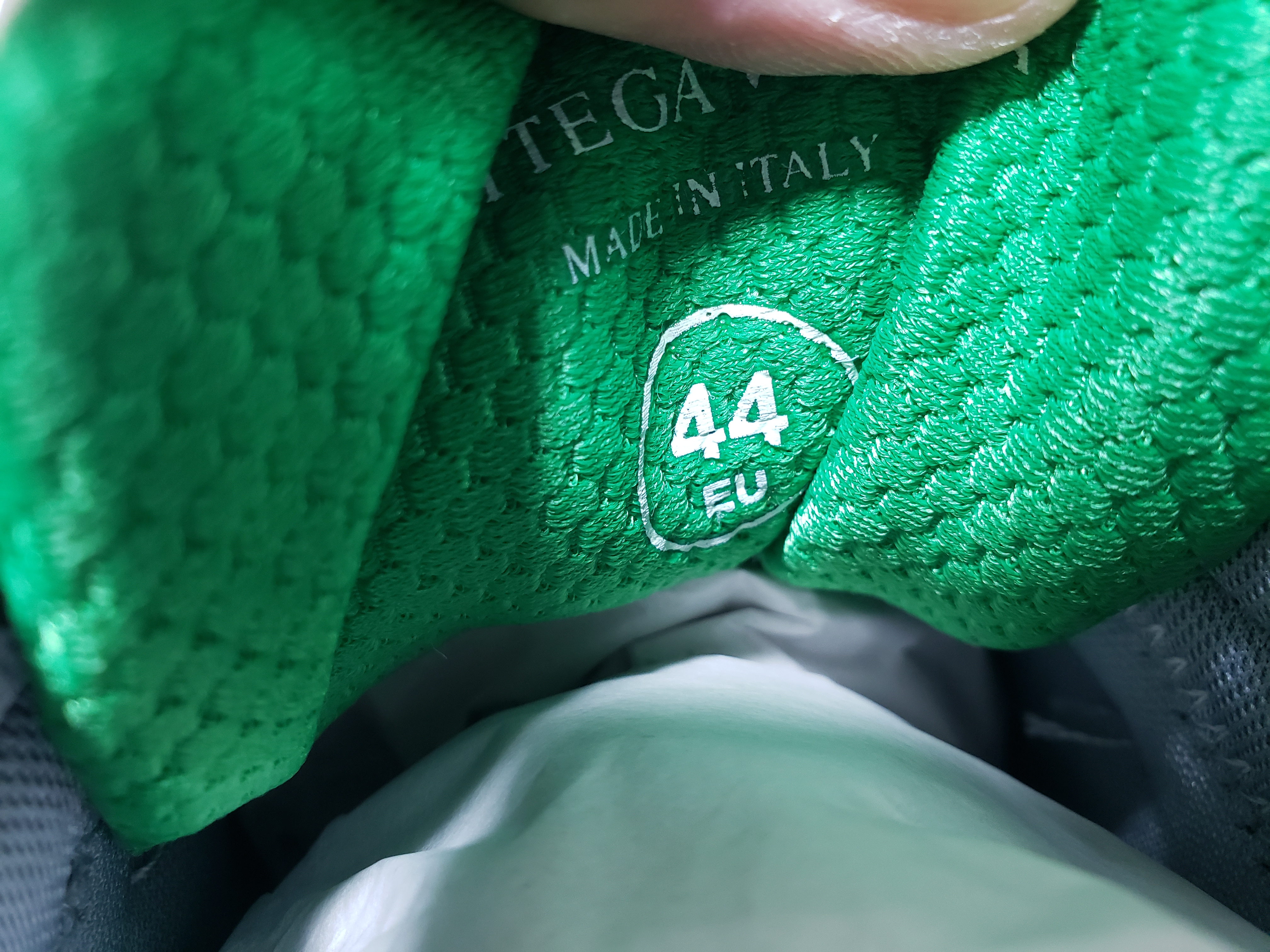 Bottega Veneta Orbit Green review Stockxkicks 03