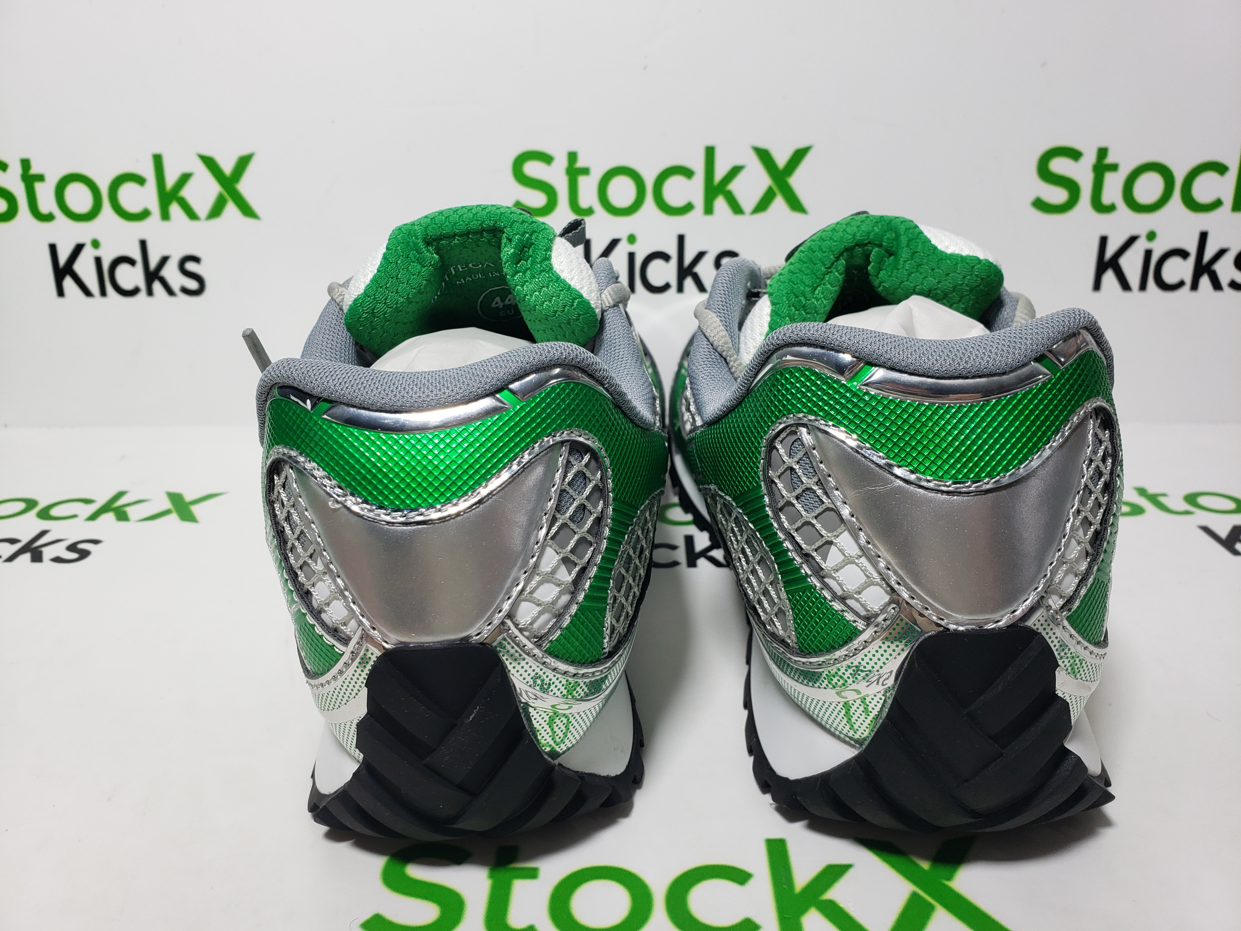 Bottega Veneta Orbit Green review Stockxkicks 02