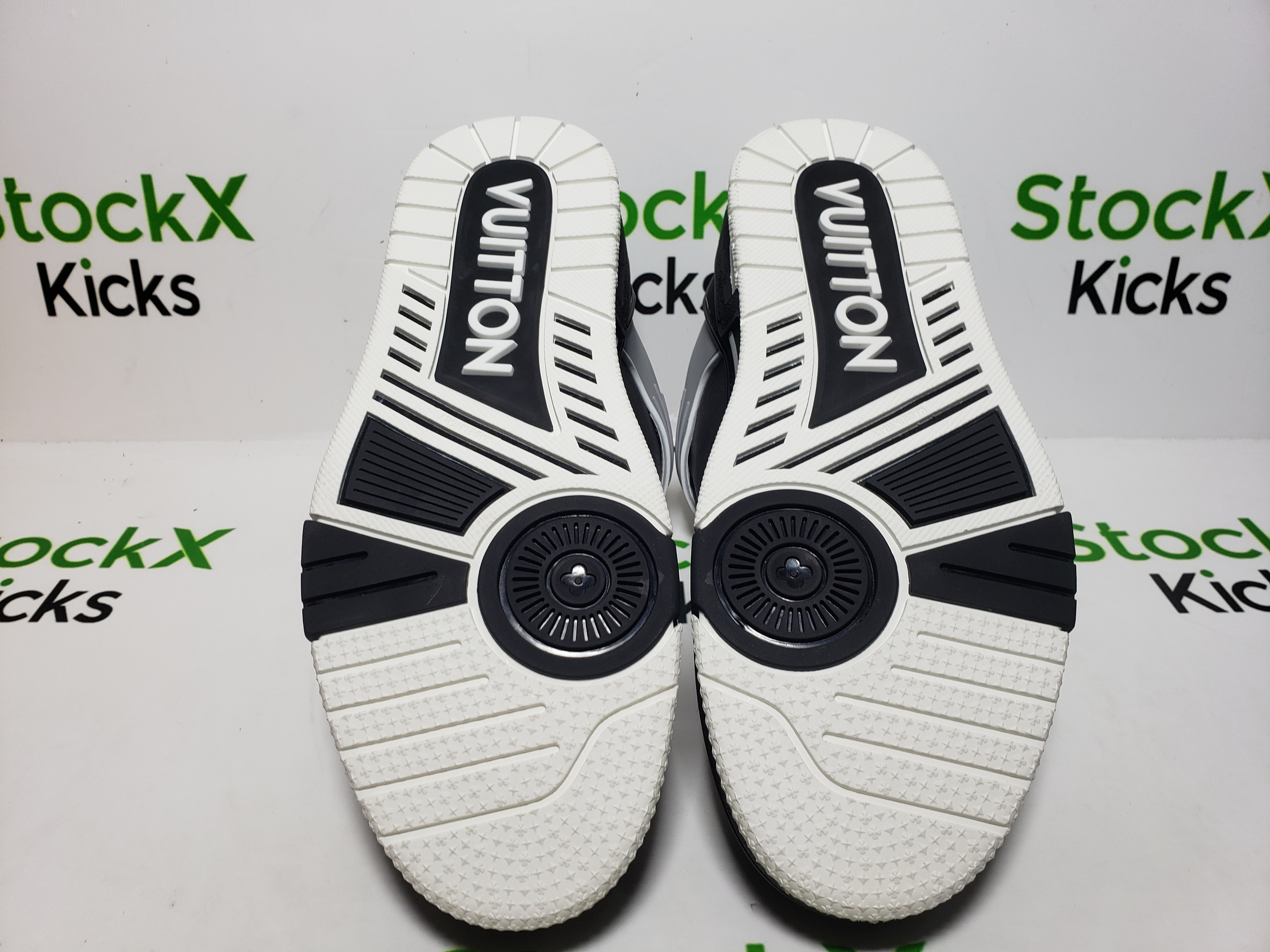 Louis Vuitton LV Trainer Sneaker Black Grey XD CK24071804 review Stockxkicks 04
