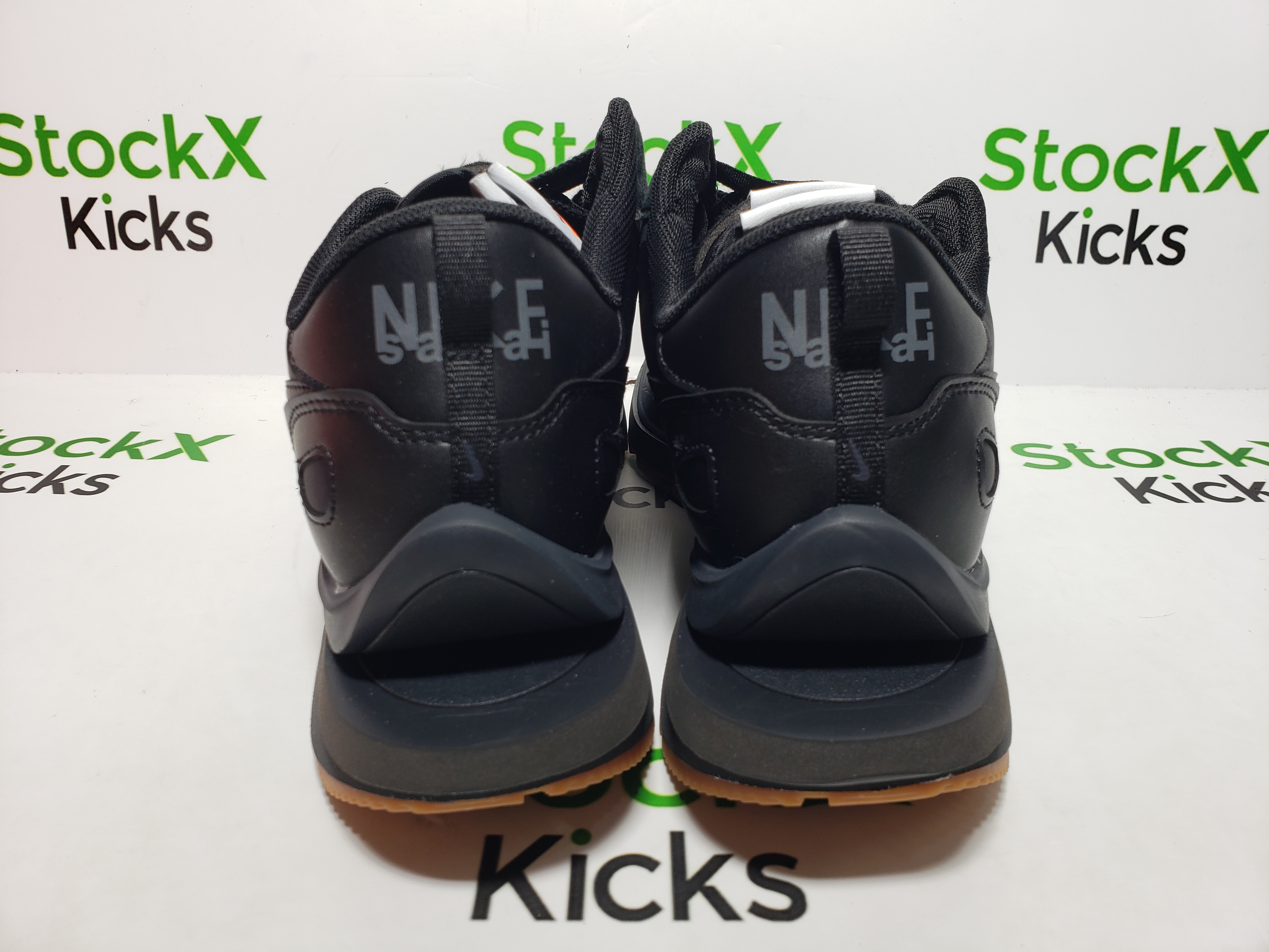 PK God Batch Nike Vaporwaffle sacai Black Gum DD1875-001 review Stockxkicks 02