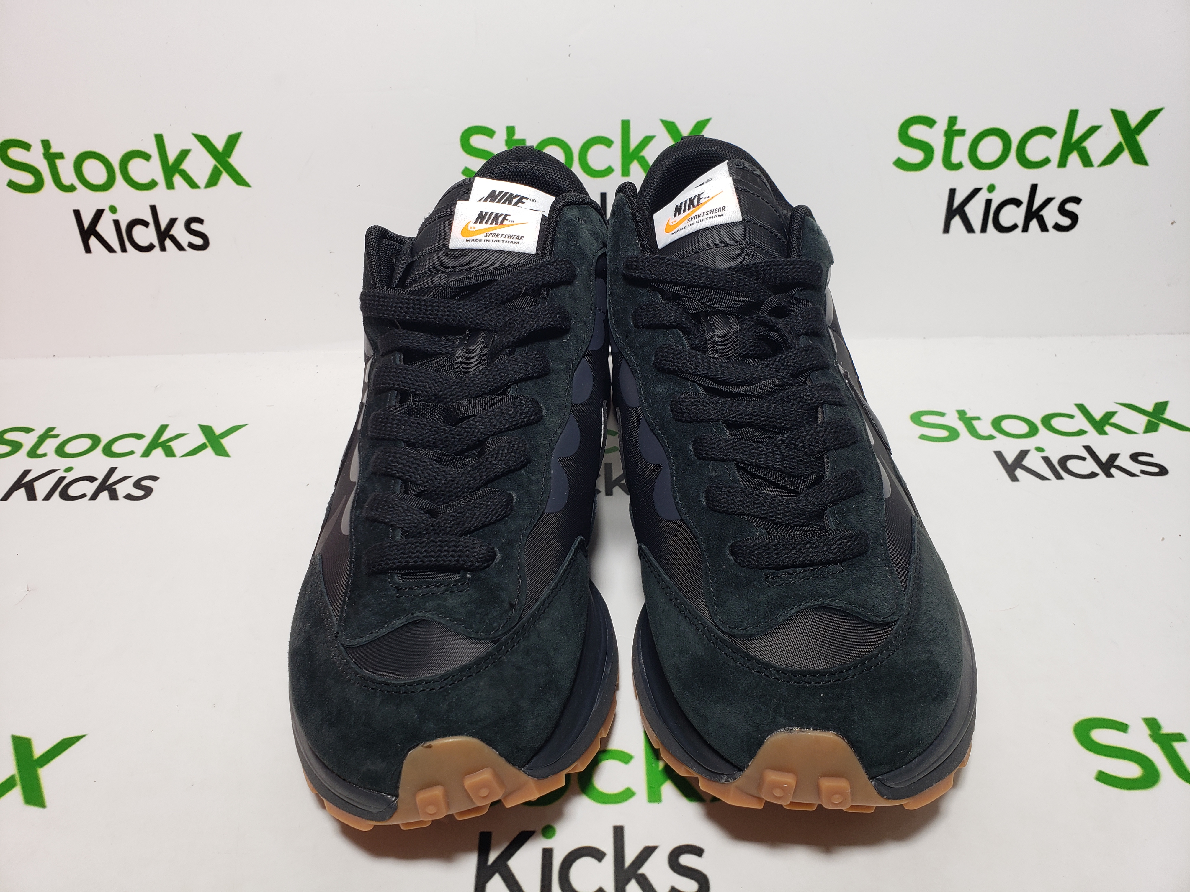PK God Batch Nike Vaporwaffle sacai Black Gum DD1875-001 review Stockxkicks 01
