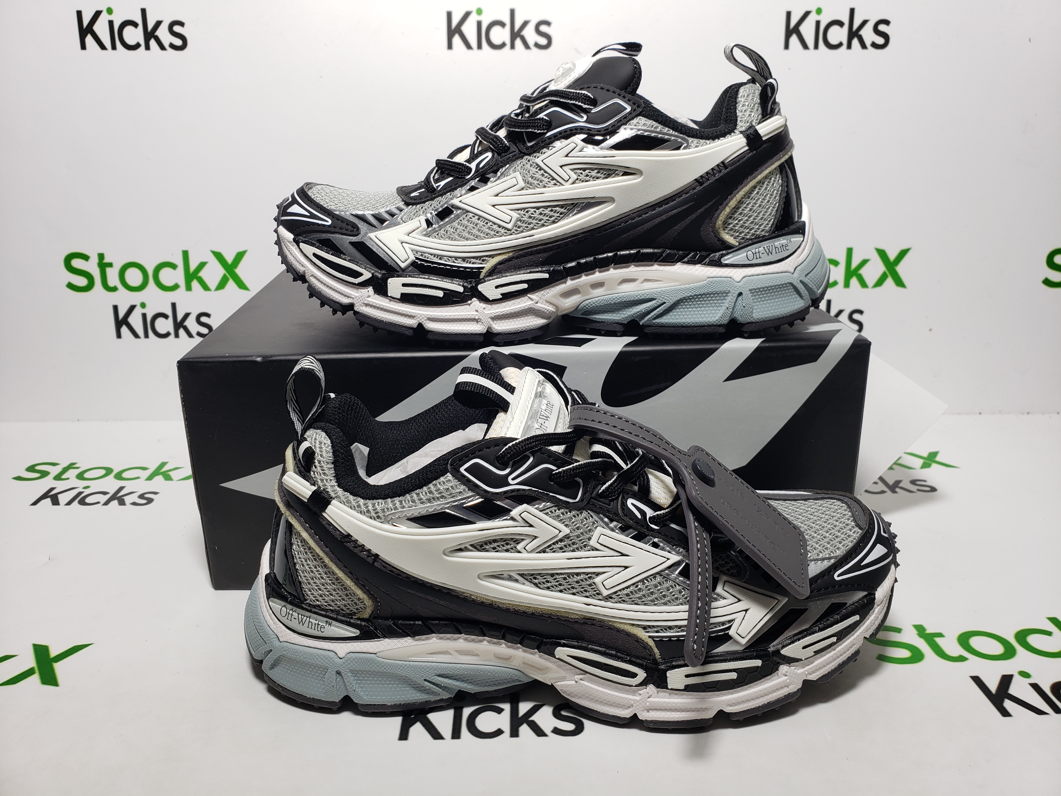 Off White Be Right Back Sneakers Blue Silver white OIIA295F24 FAB00 10001 review Stockxkicks 05