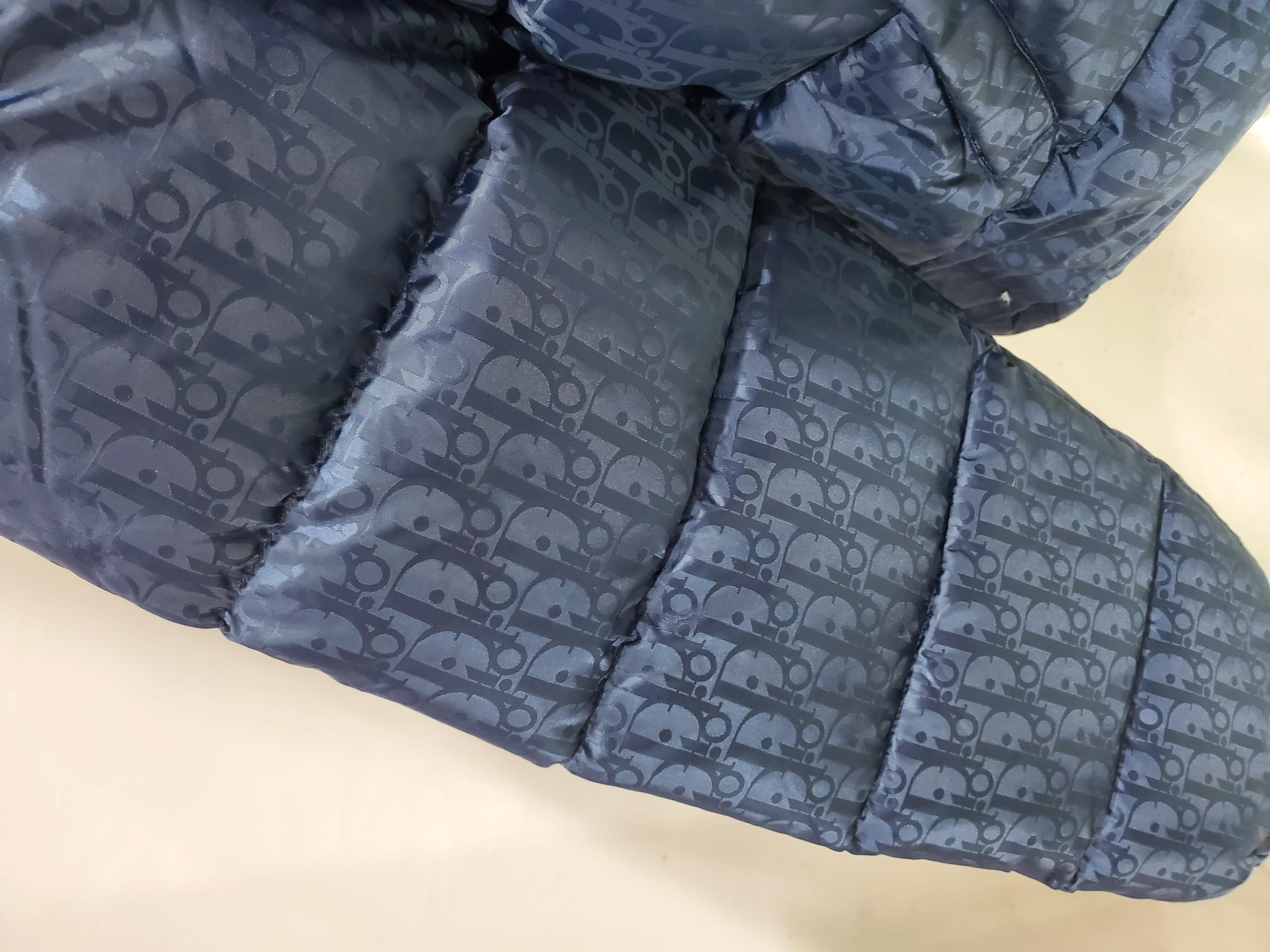 Dior Oblique Down Jacket Navy Blue Technical Jacquard review Stockxkicks 04