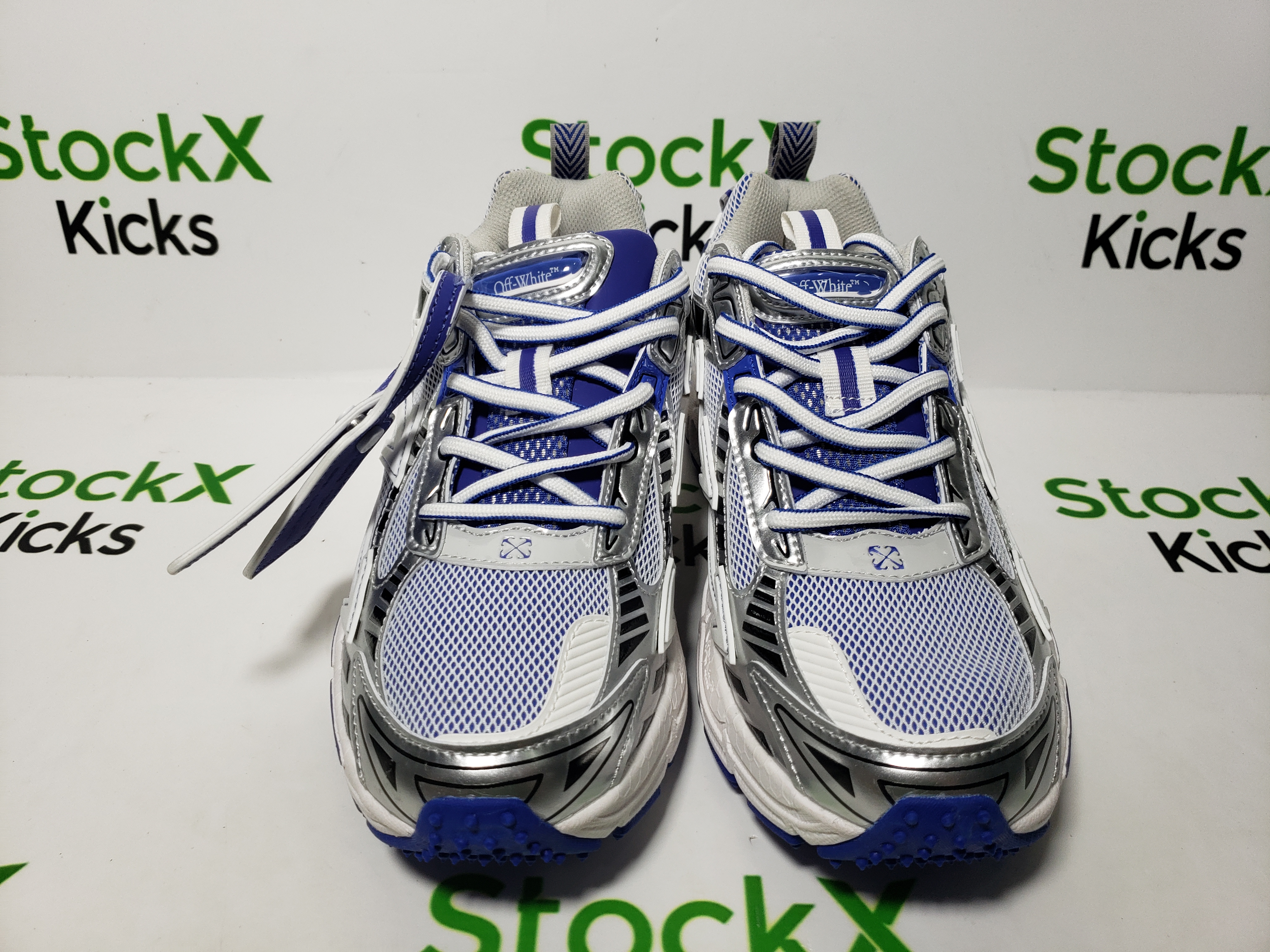 Off White Be Right Back Sneakers White Blue OMIA295S25 FAB00 47247 review Stockxkicks 01