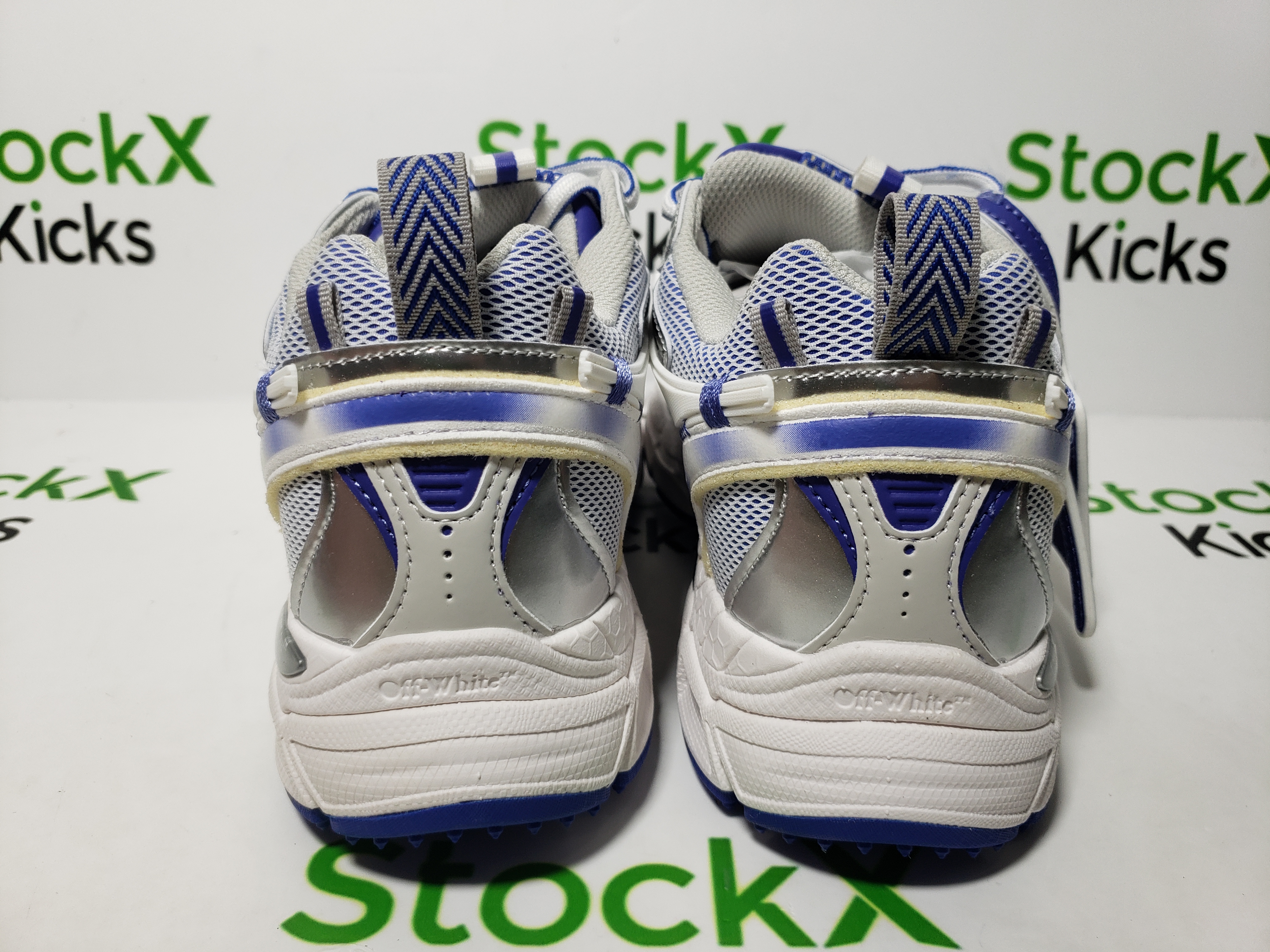 Off White Be Right Back Sneakers White Blue OMIA295S25 FAB00 47247 review Stockxkicks 02