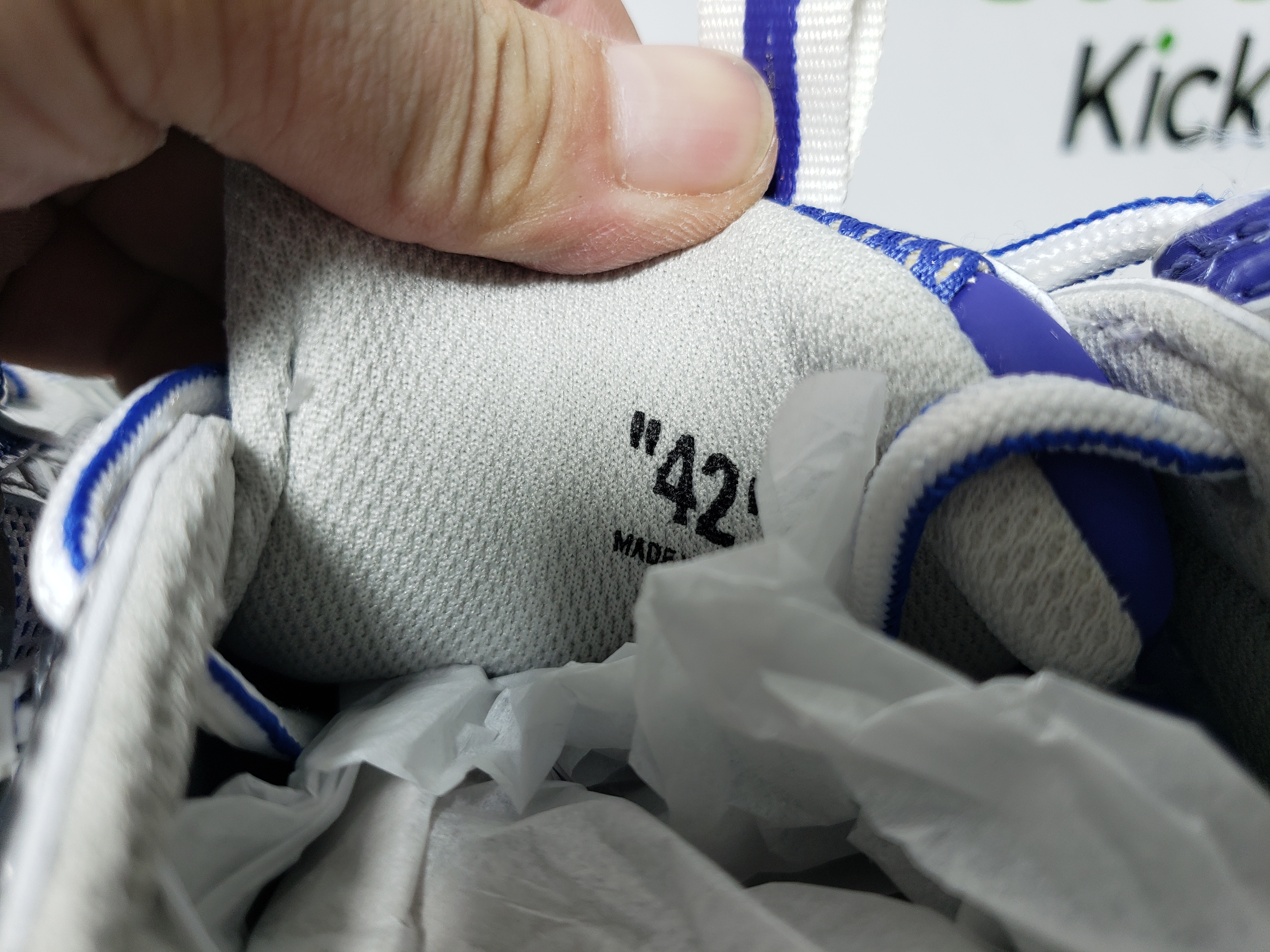 Off White Be Right Back Sneakers White Blue OMIA295S25 FAB00 47247 review Stockxkicks 03