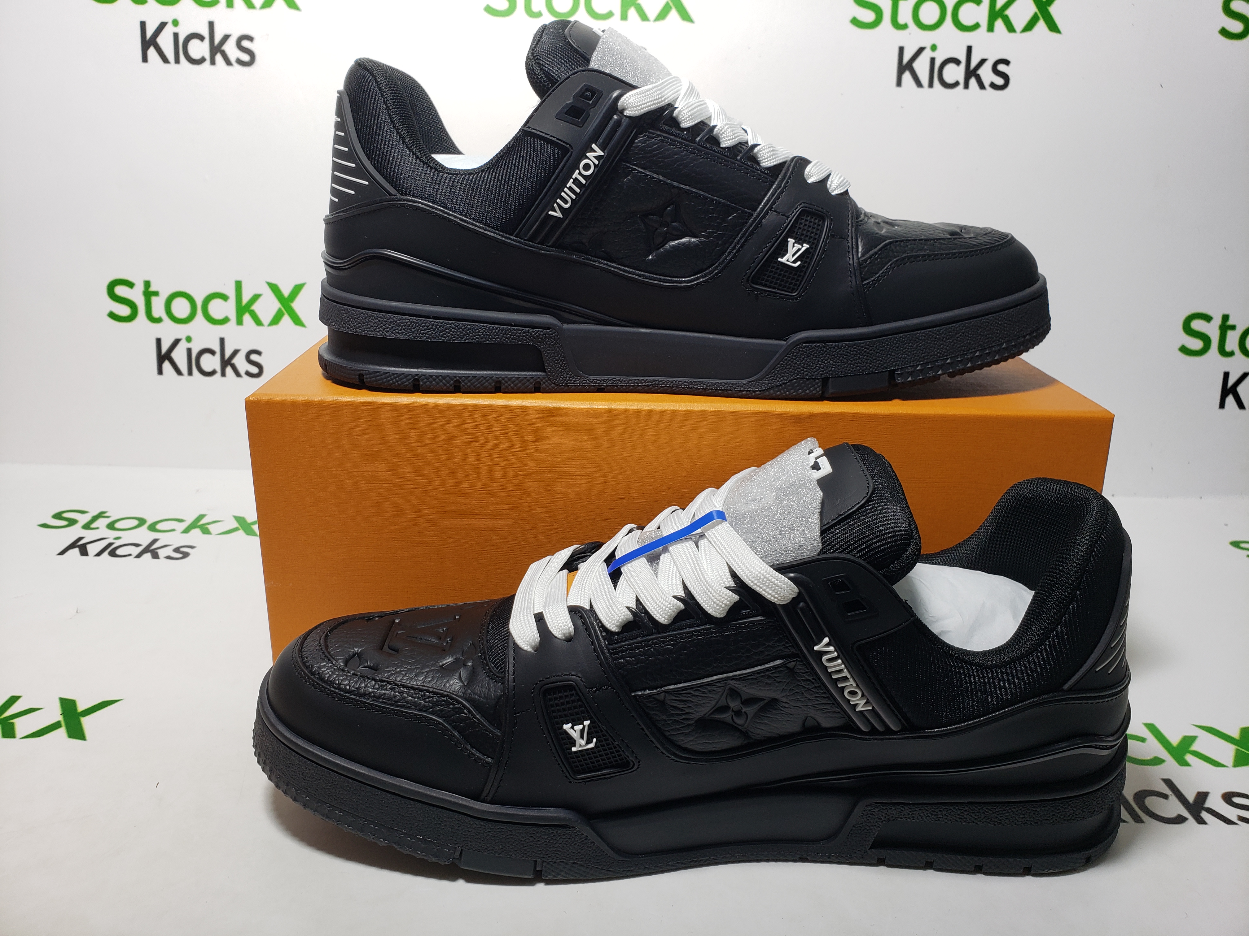 Louis Vuitton Trainer All Black Embossing 1AARER review Stockxkicks 06