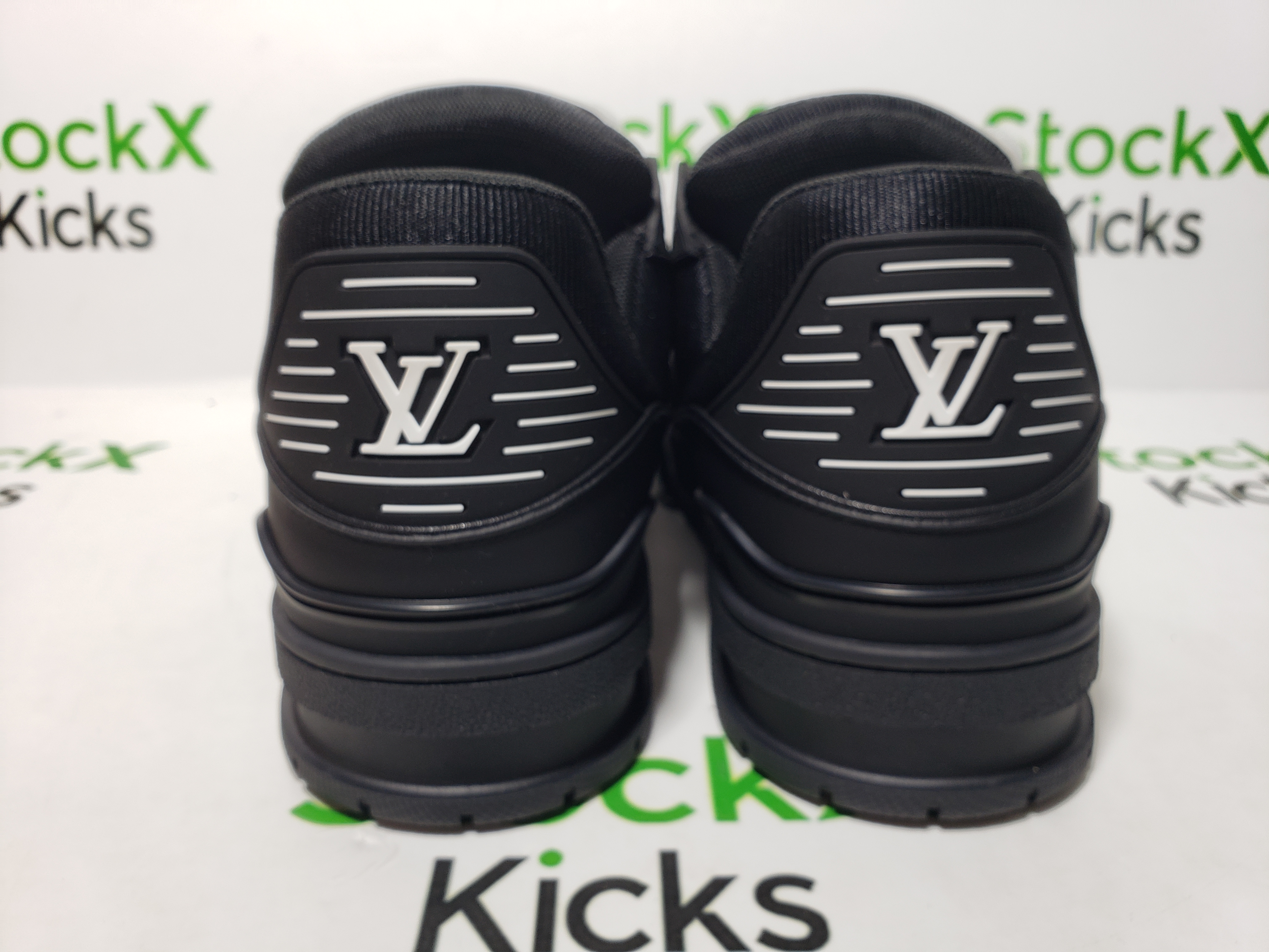 Louis Vuitton Trainer All Black Embossing 1AARER review Stockxkicks 02
