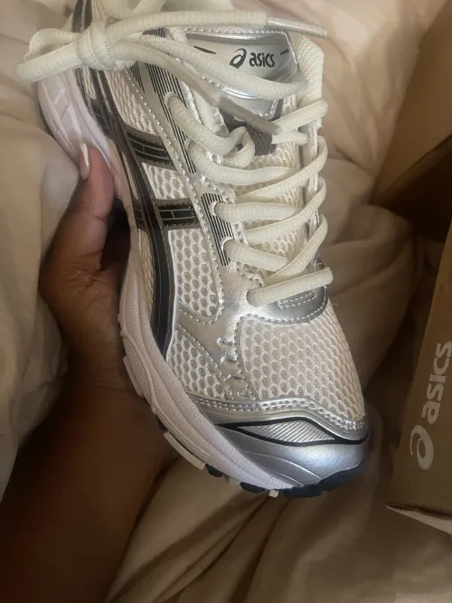ASICS Gel-Kayano 14 Cream Black Metallic Plum 1201A019-108 review 