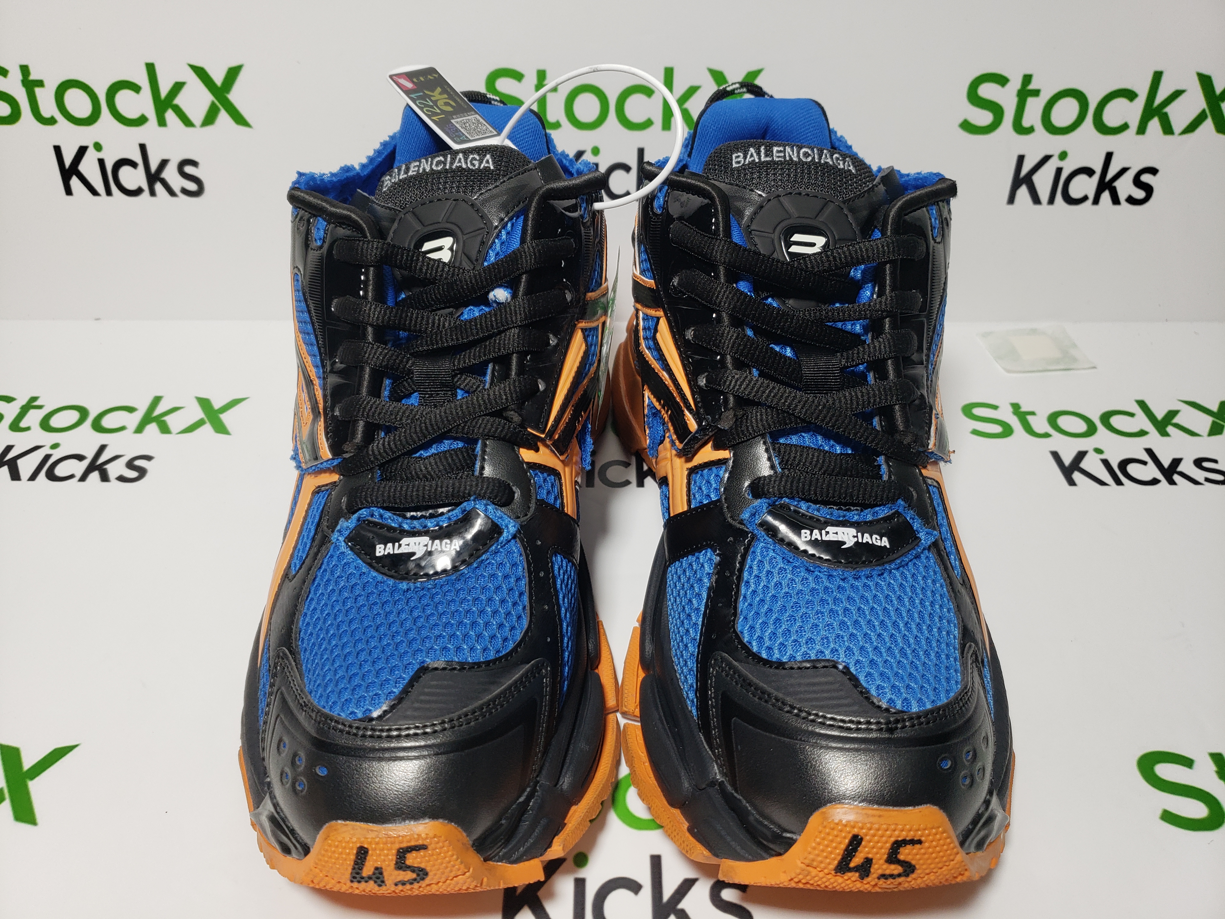 Balenciaga Runner Blue Orange Black 677402 W3RB2 1120 review Stockxkicks 01