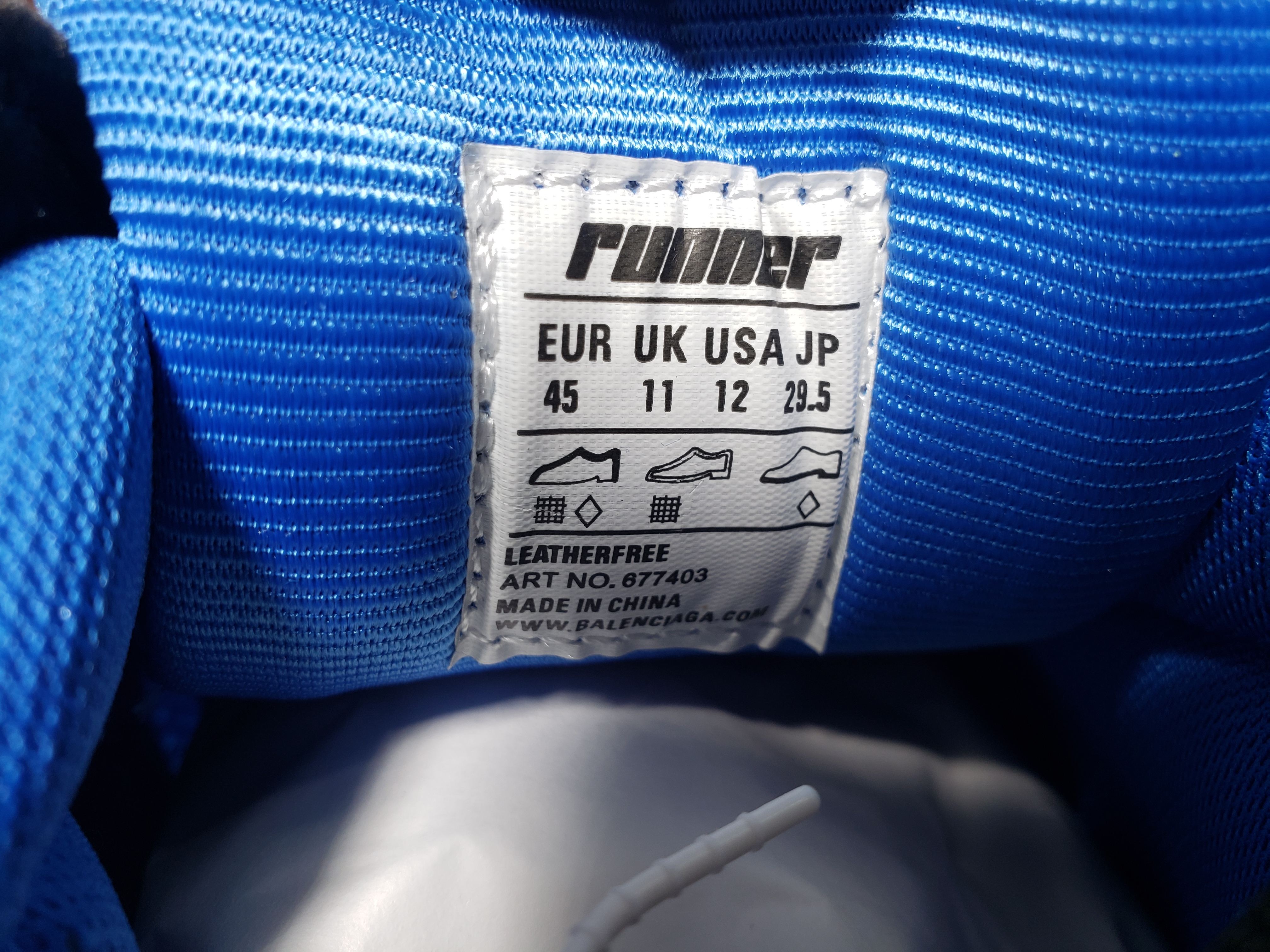 Balenciaga Runner Blue Orange Black 677402 W3RB2 1120 review Stockxkicks 03