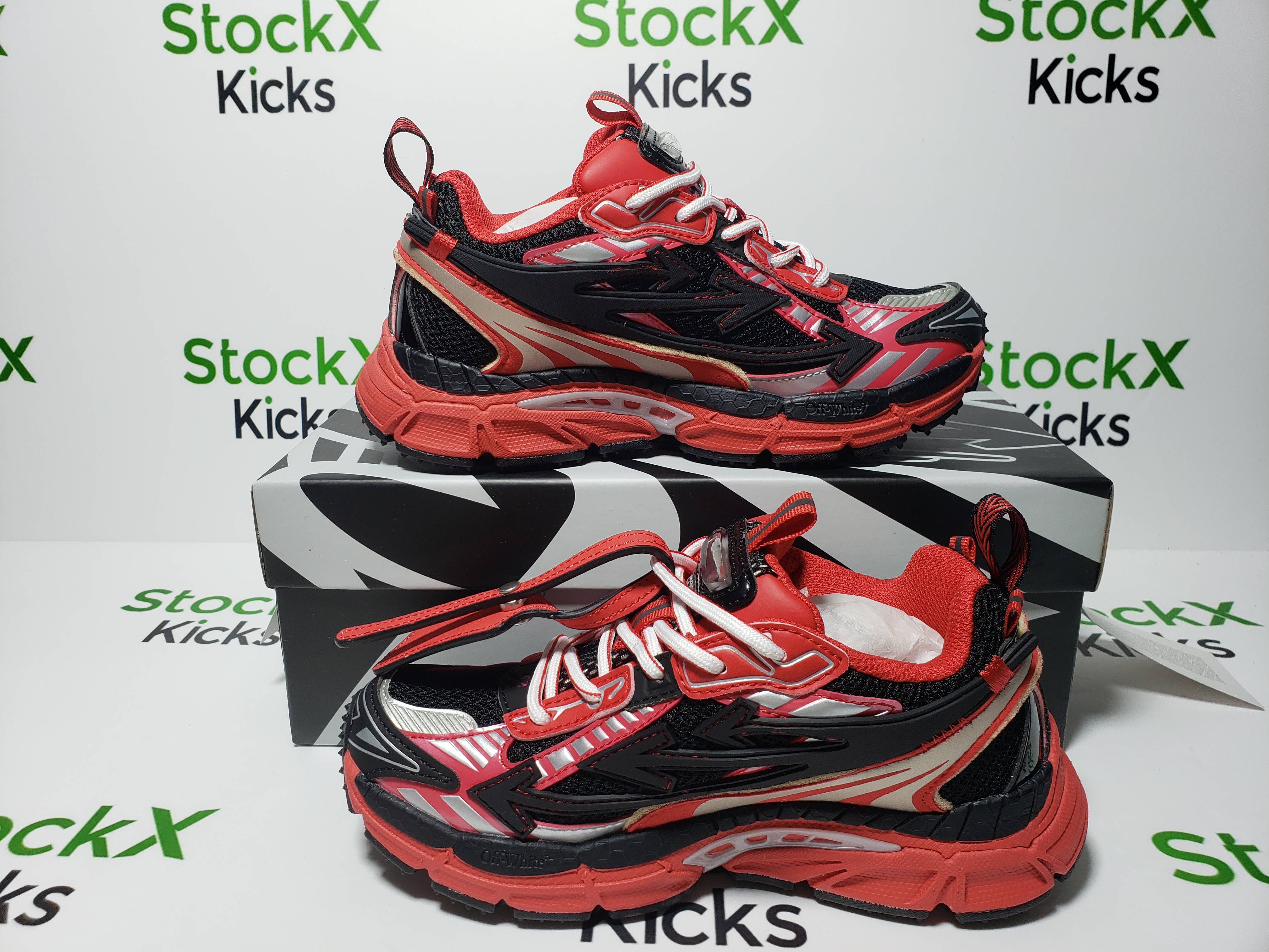 Off White Be Right Back Sneakers Black Red OMIA295V24 FAB00 11025 review Stockxkicks 06