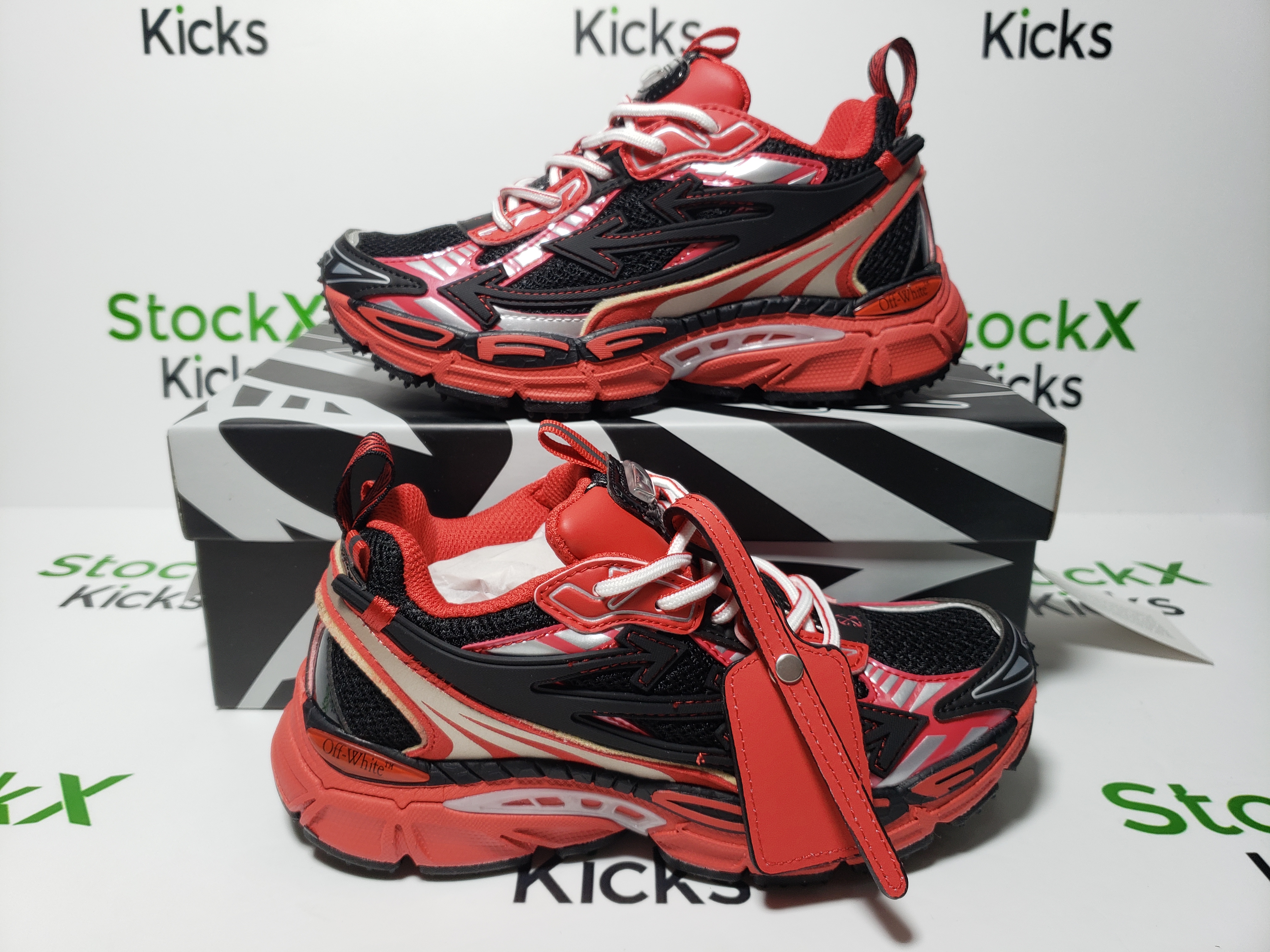 Off White Be Right Back Sneakers Black Red OMIA295V24 FAB00 11025 review Stockxkicks 05