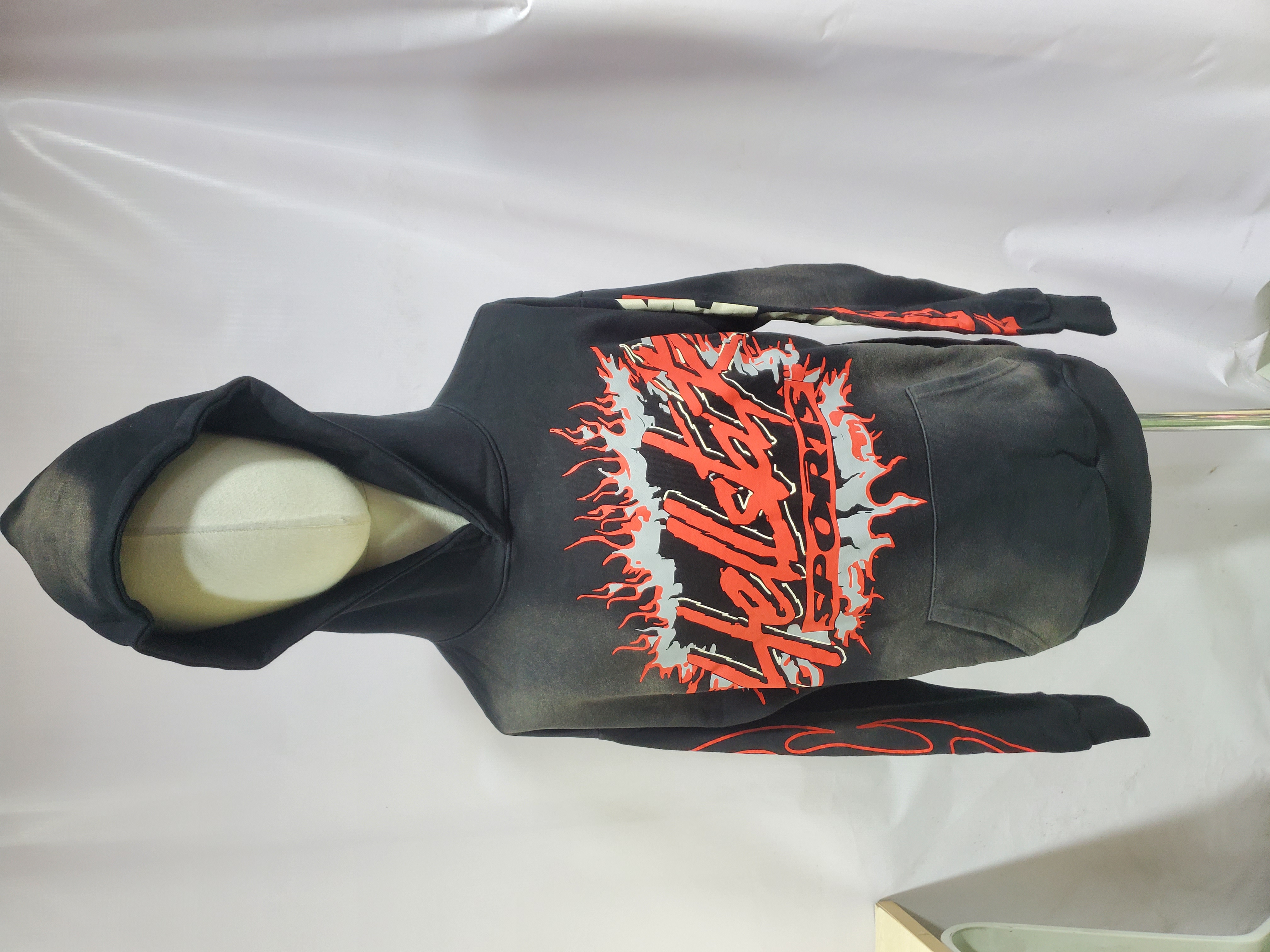 Hellstar Future Flame Hoodie Black CK24121902 review Stockxkicks 01