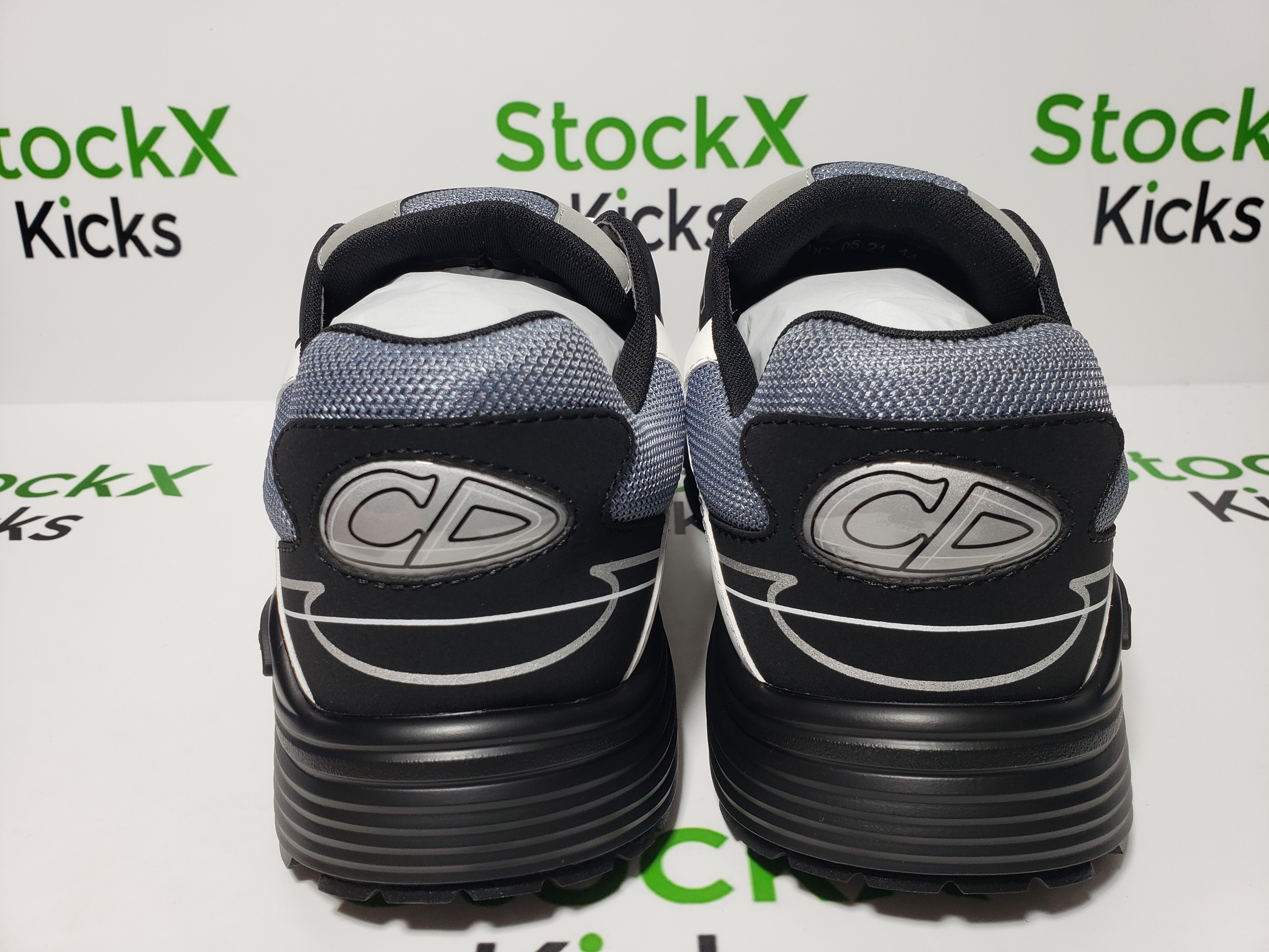 Dior B30 Countdown Sneaker Blue Mesh with Gray, White and Black Technical Fabric review Stockxkicks 02