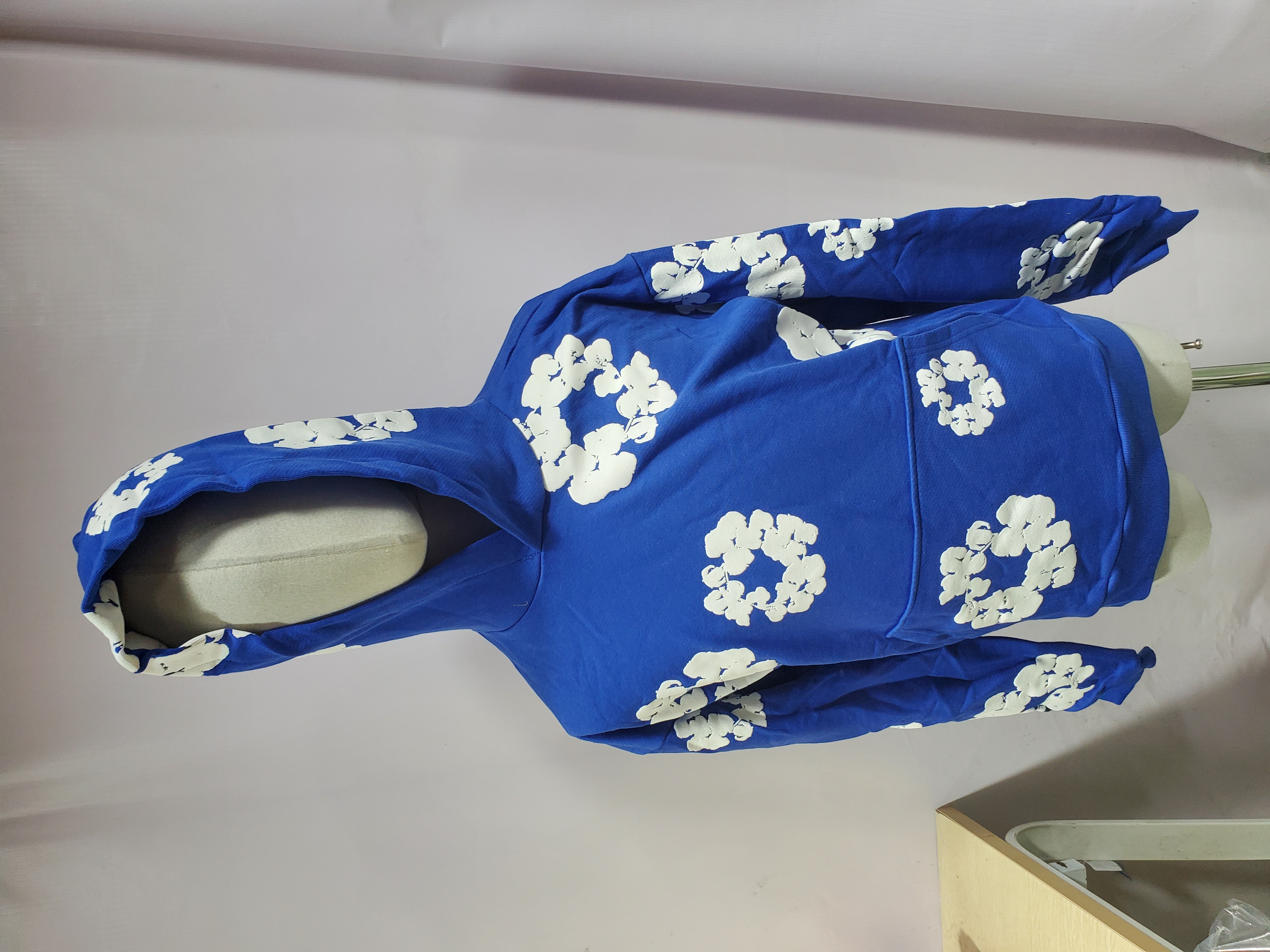 Denim Tears The Cotton Wreath Sweatshirt Royal Blue Hoodie review Stockxkicks 01