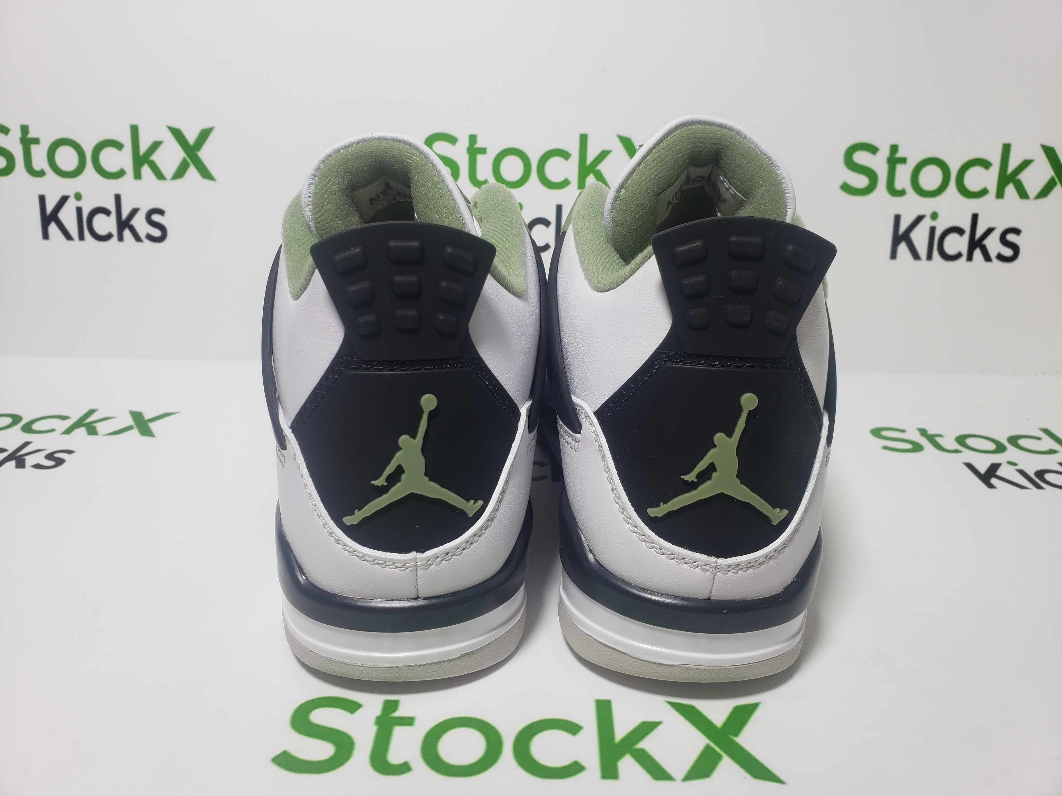 Special offer Batch Air Jordan 4 Retro Seafoam AQ9129-103 review Stockxkicks 02