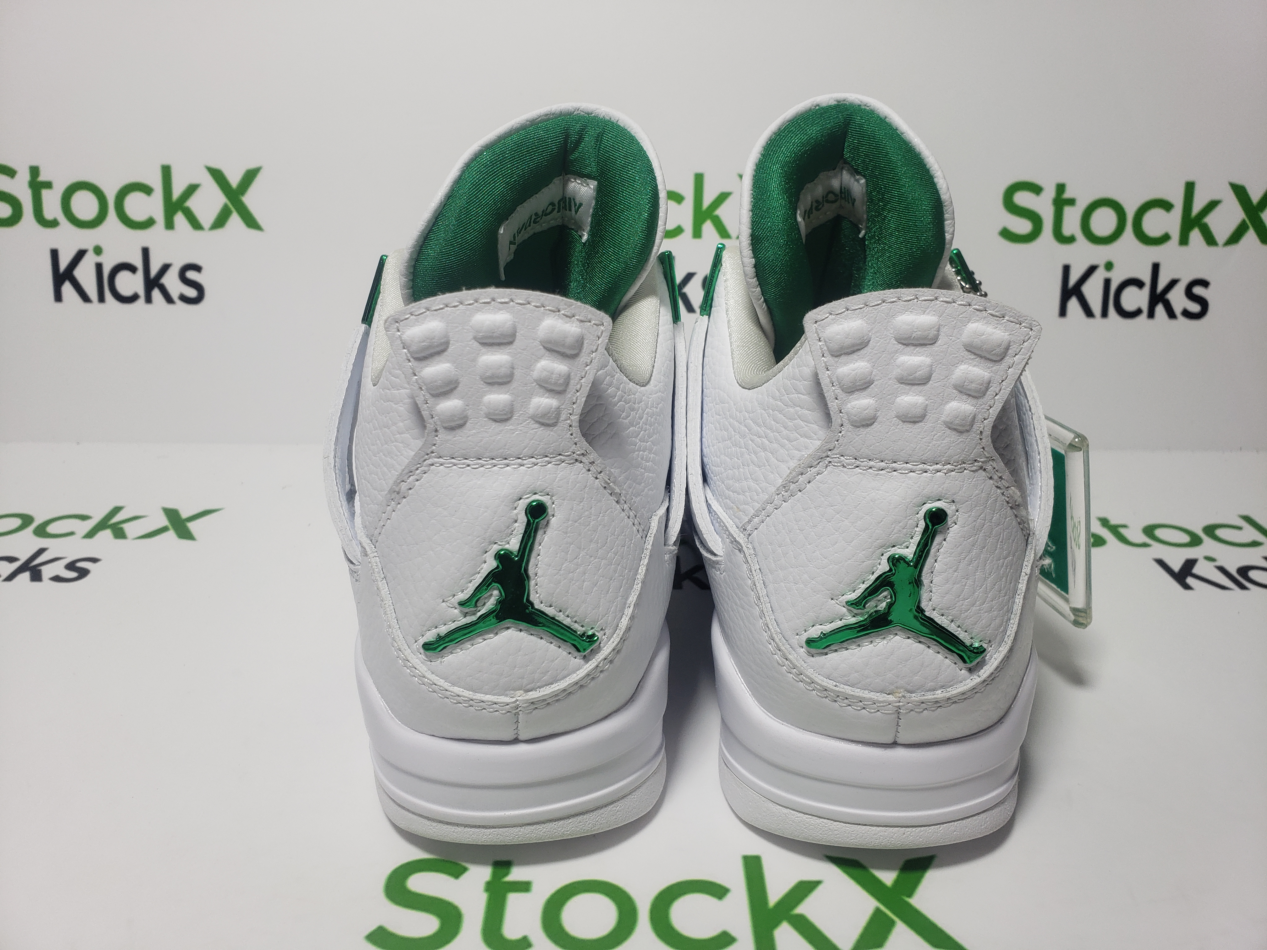 PK GodBatch Air Jordan 4 Retro Metallic Green CT8527-113 review Stockxkicks 02