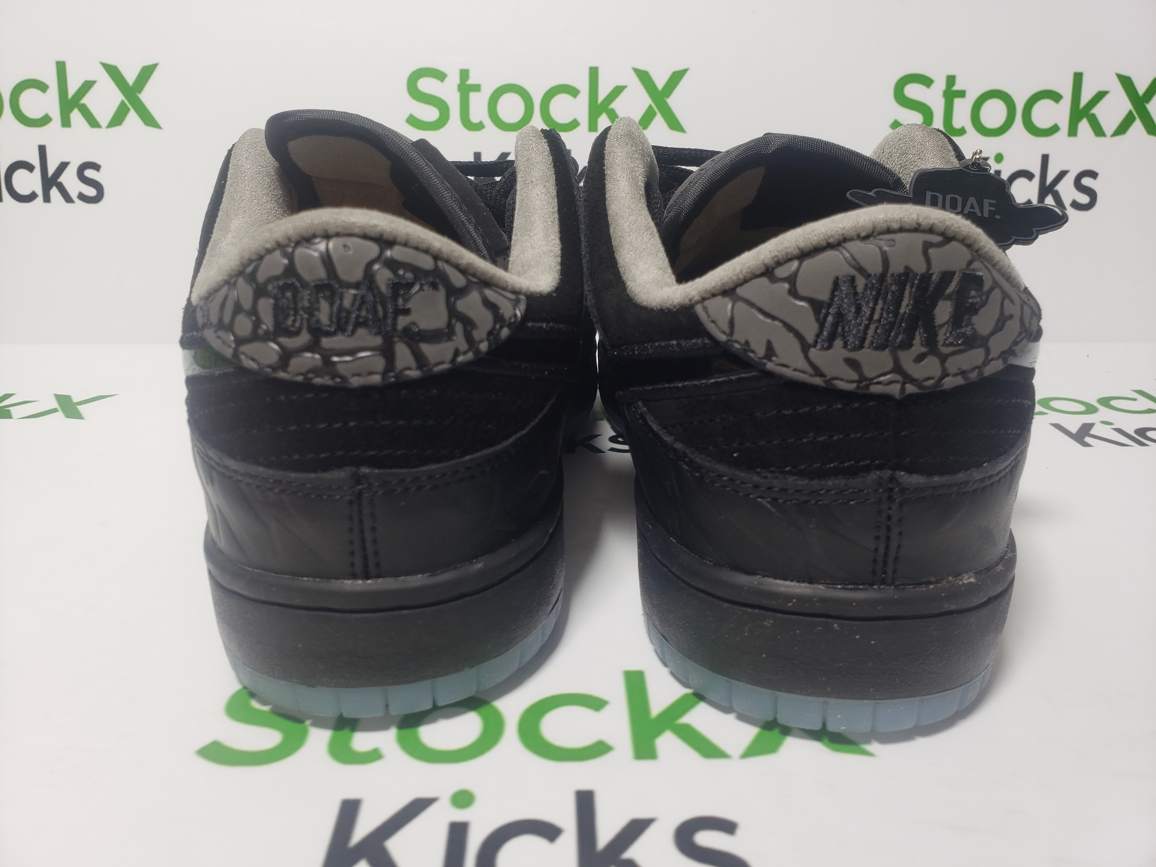 PK God Batch Nike Dunk Low Ducks of a Feather Black University of Oregon PE HV1470-001 review Stockxkicks 02