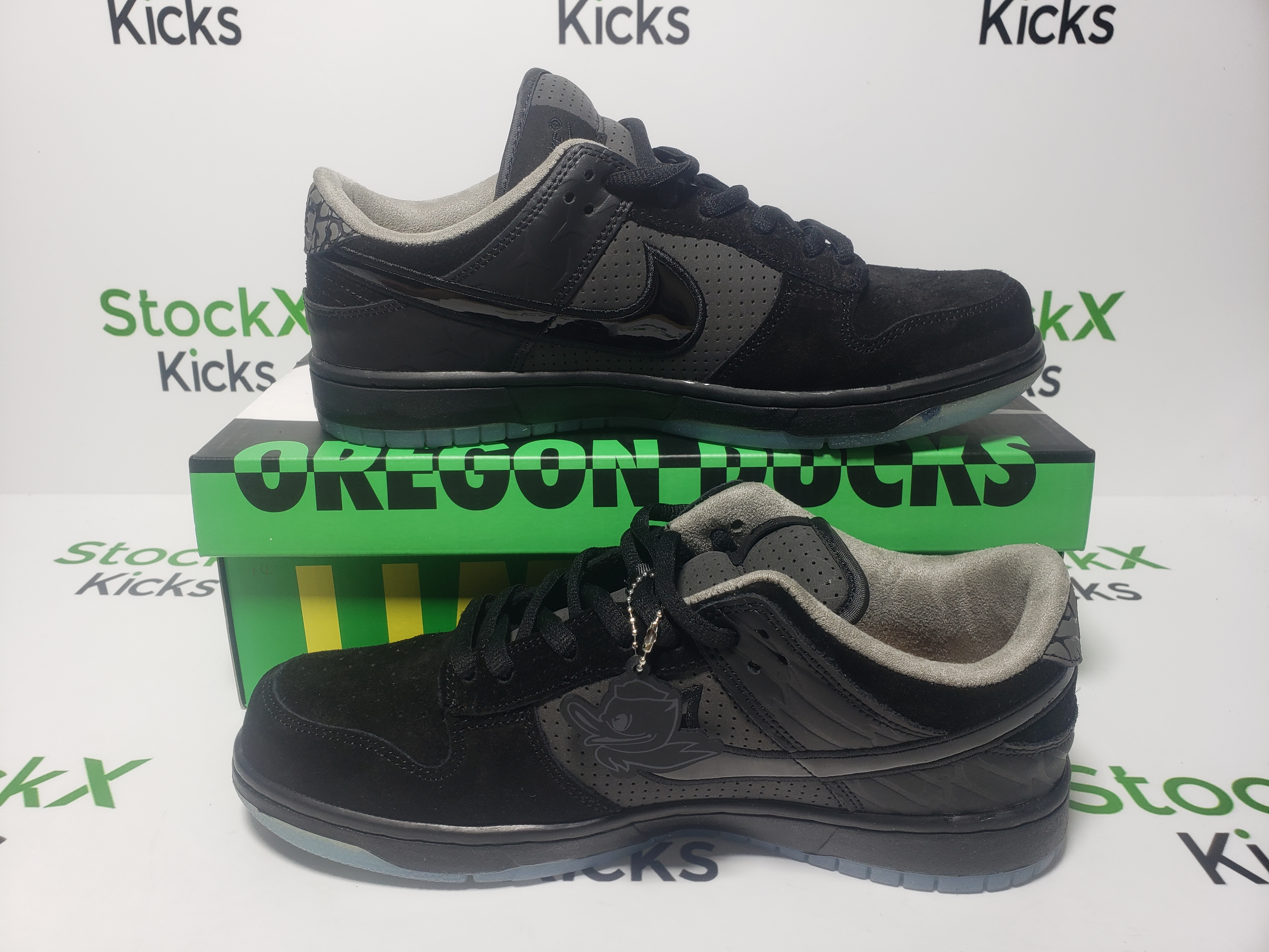 PK God Batch Nike Dunk Low Ducks of a Feather Black University of Oregon PE HV1470-001 review Stockxkicks 06