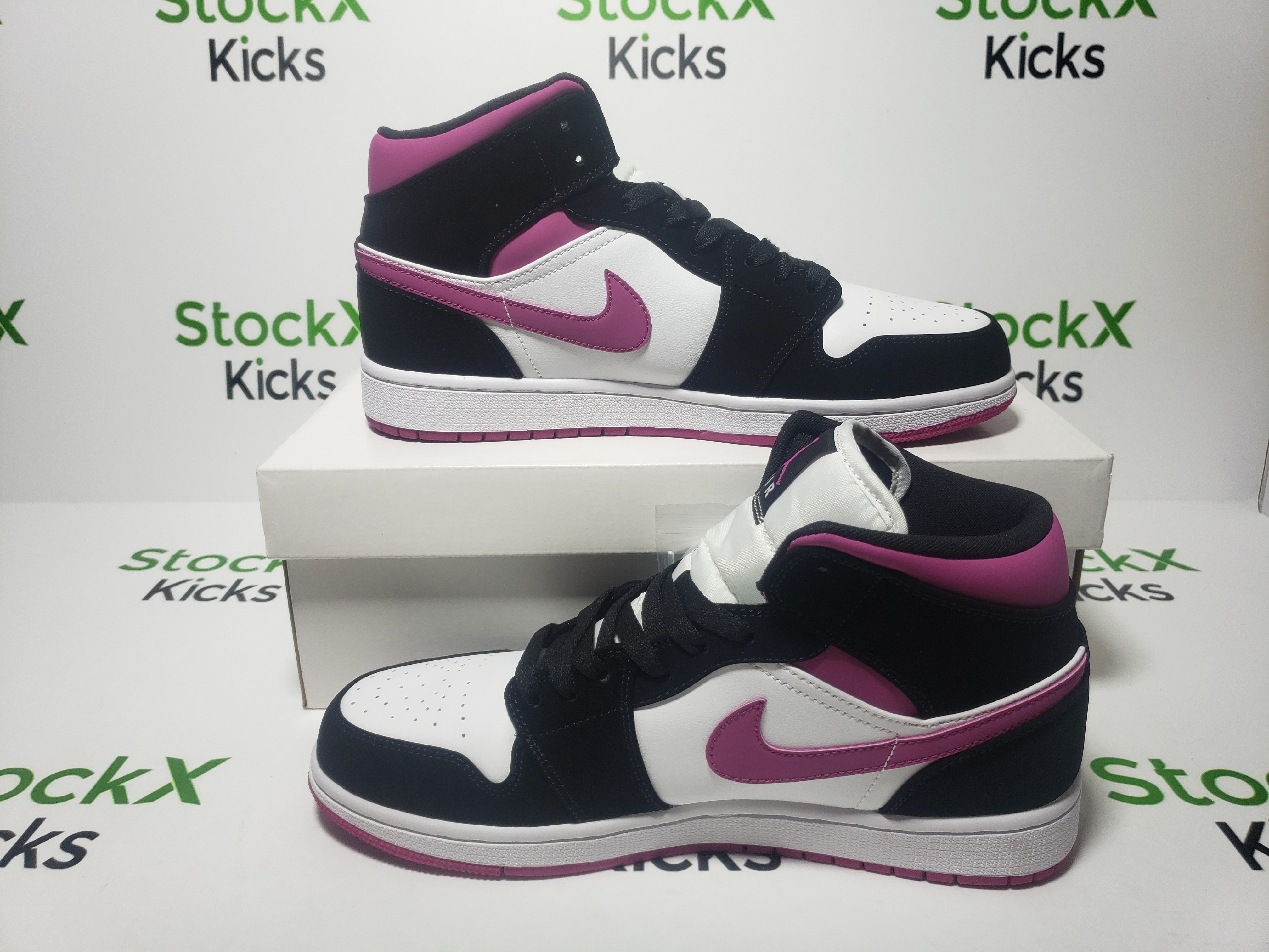 LJR Batch Air Jordan 1 Mid Magenta (W) BQ6472-005 review Stockxkicks 06