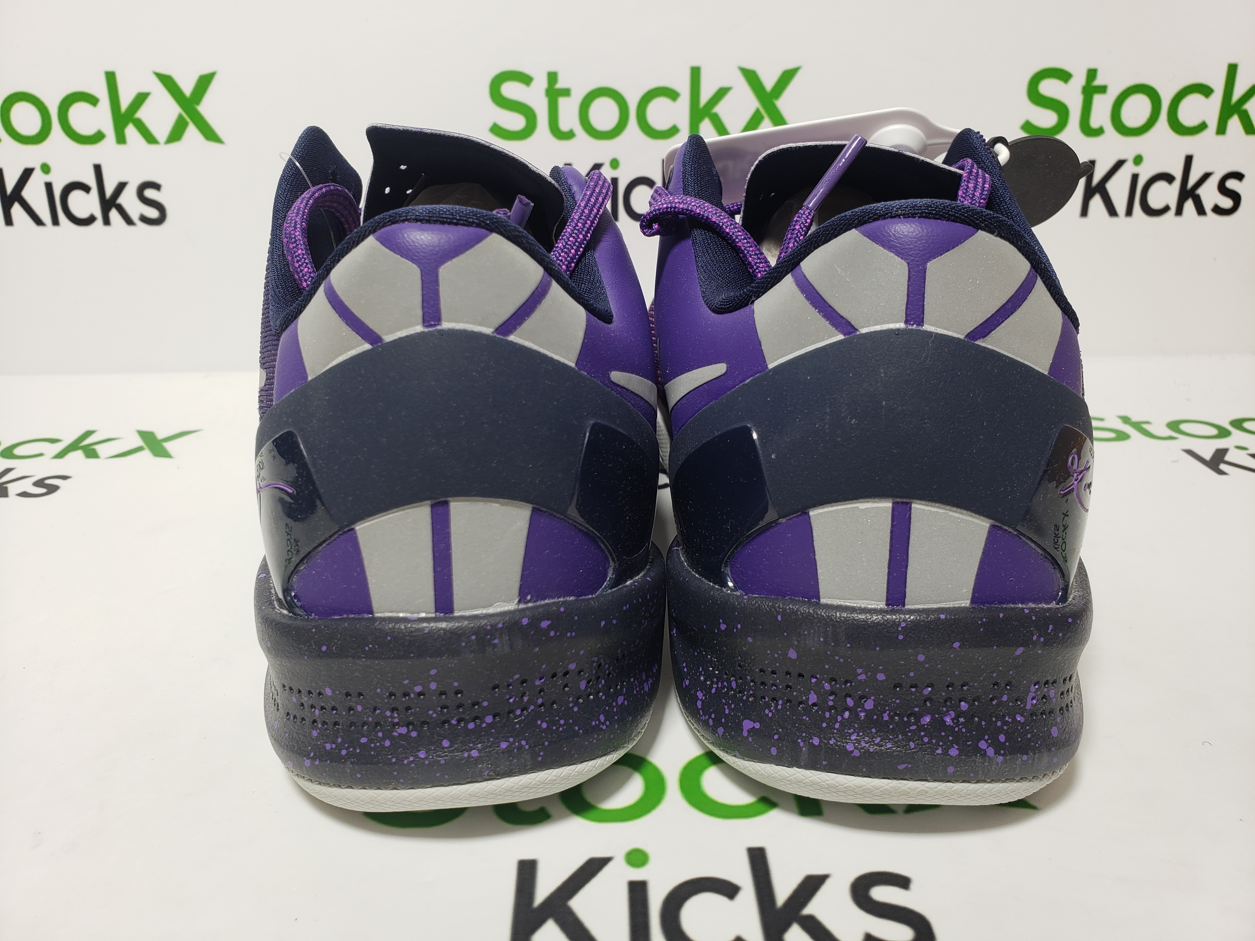 PK God Batch Nike Kobe 8 Playoffs Purple Platinum 555035-500 review Stockxkicks 02