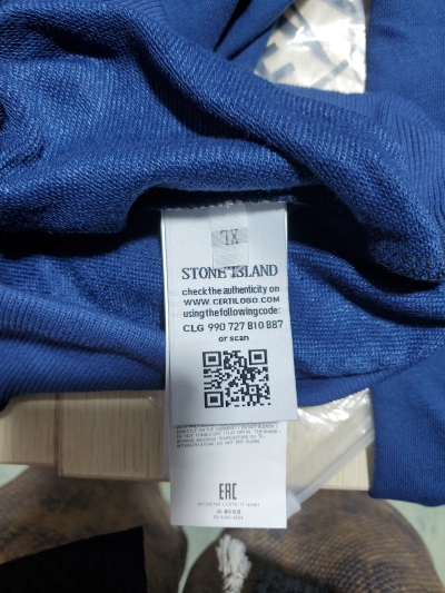 Stone Island Sweatshirt  White/Grey/Khaki/Musk green/Dark green/Olive green/Navy Blue/Black YZ 9018 review Stockxkicks 03